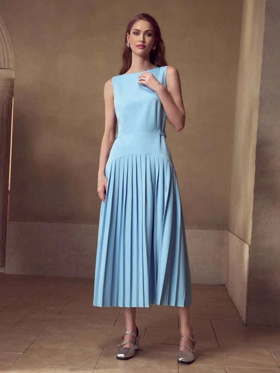 PREMIUM PLEATED ZIPPER DRESS