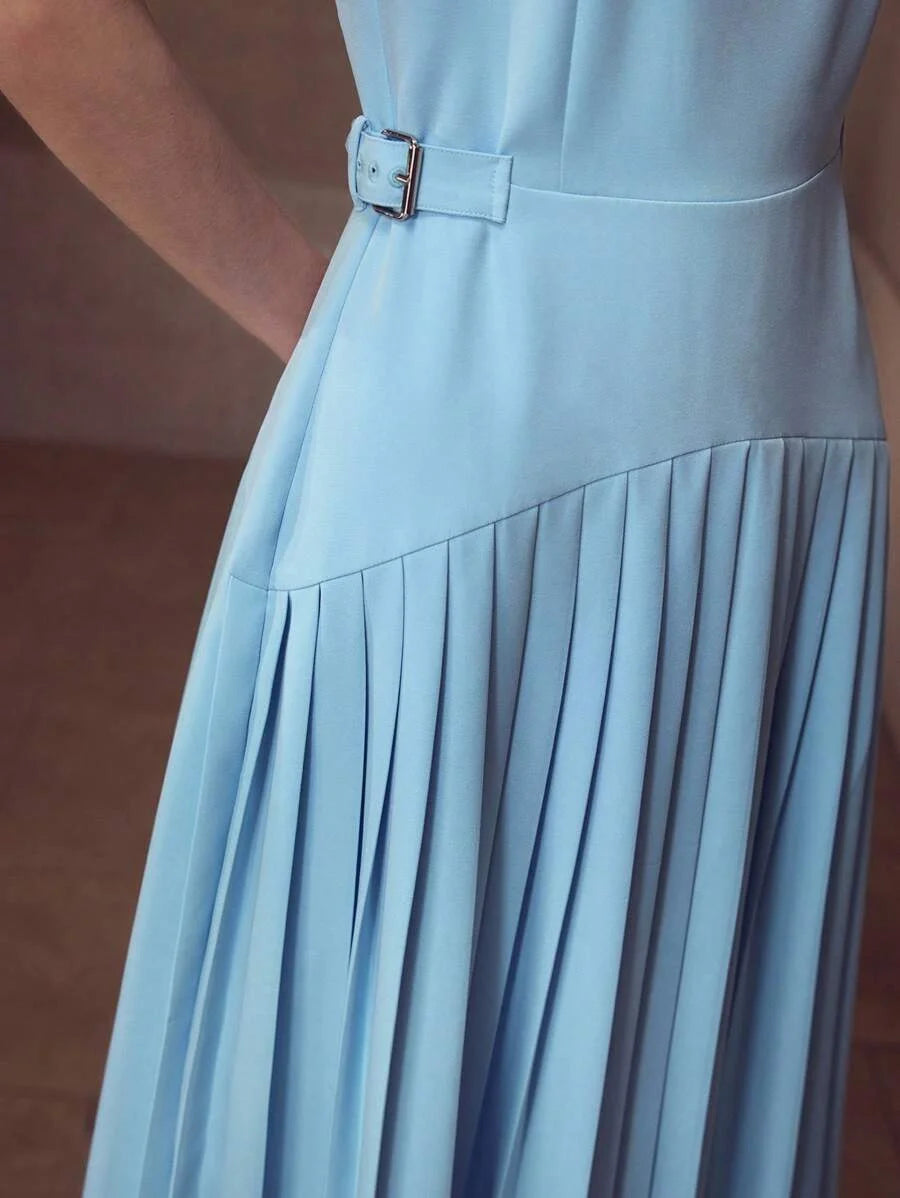 PREMIUM PLEATED ZIPPER DRESS