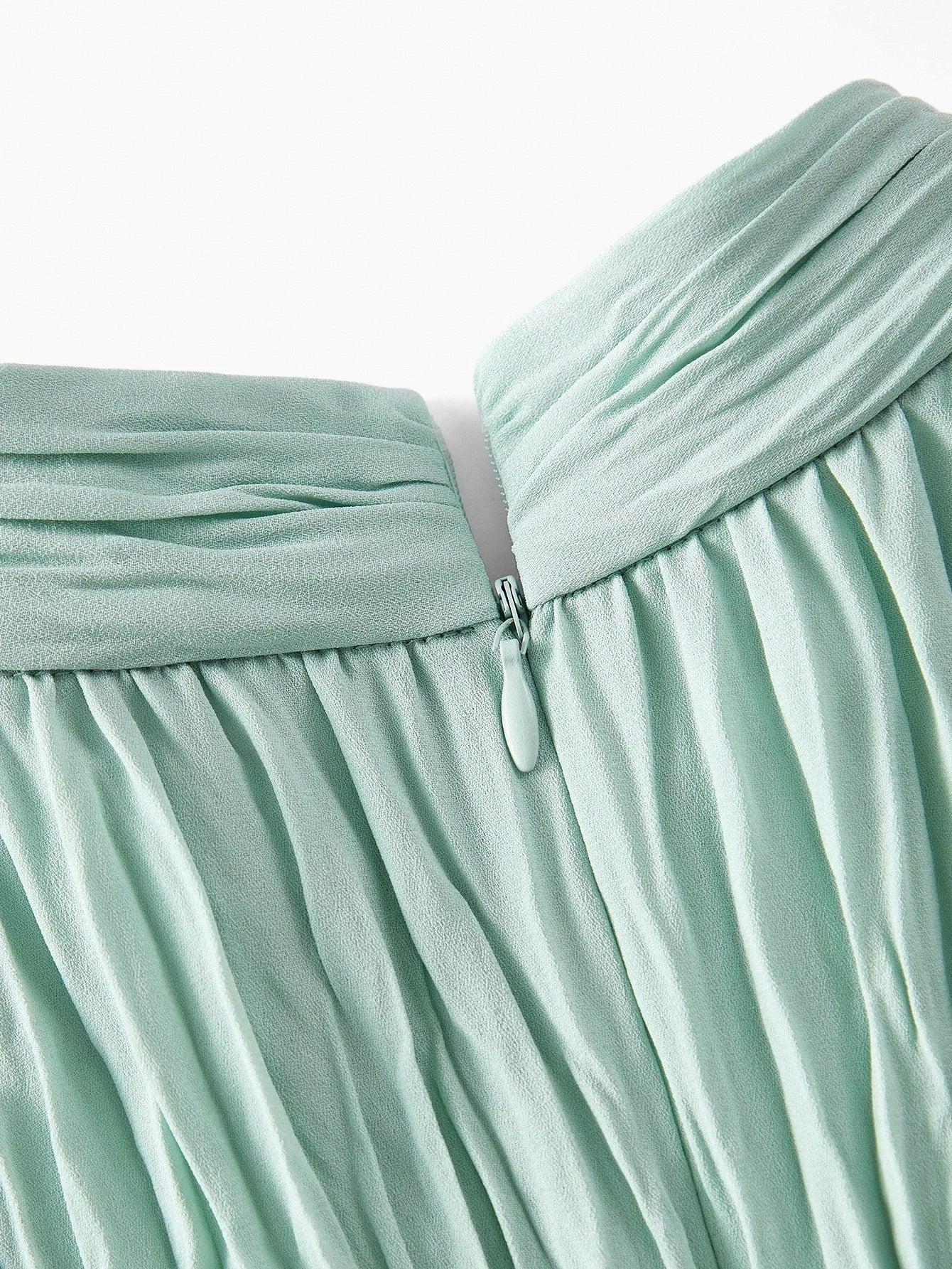 PREMIUM PLISSE RUFFLE HEM DRESS