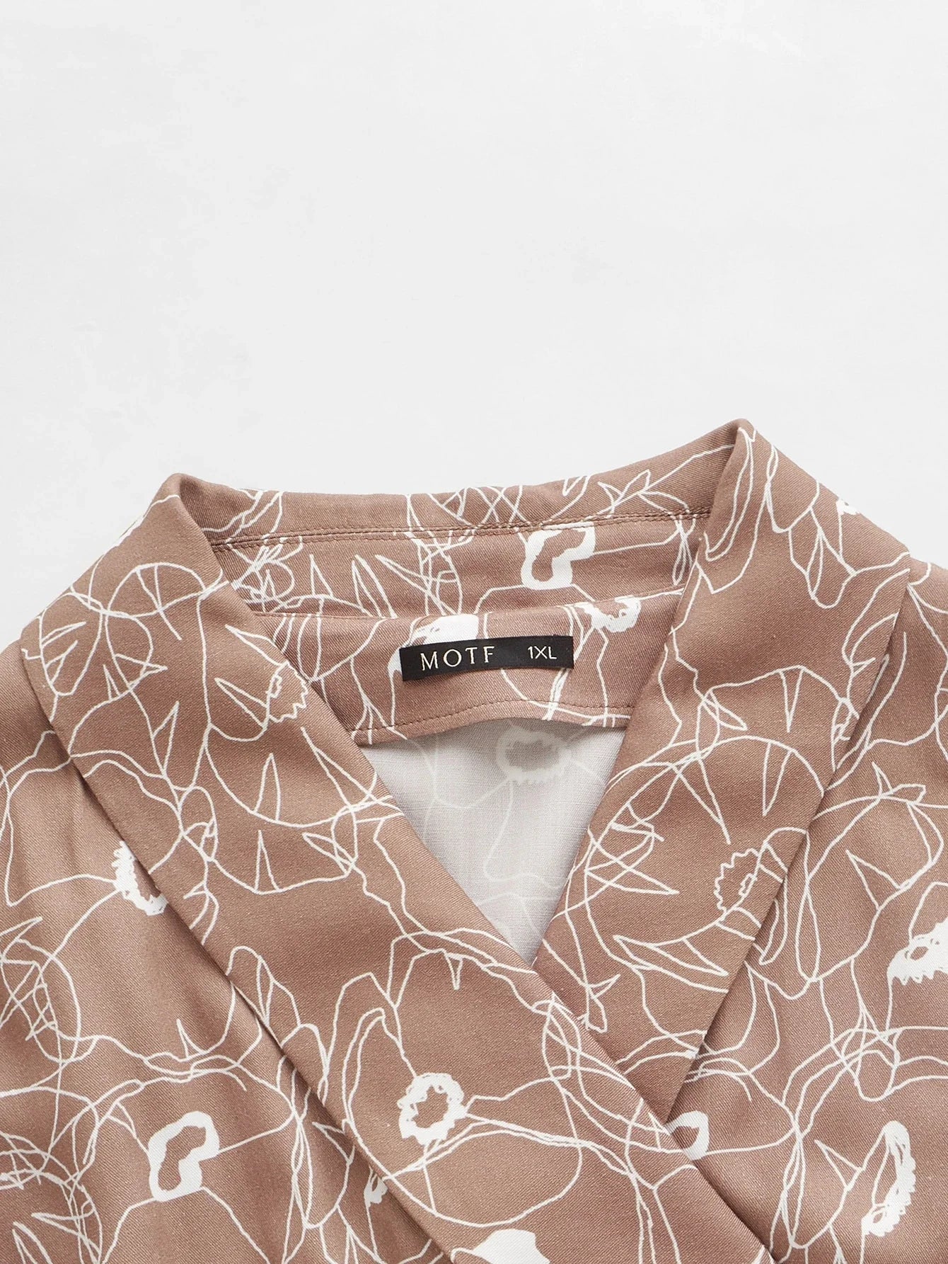 PREMIUM PLUS BELTED DRESS