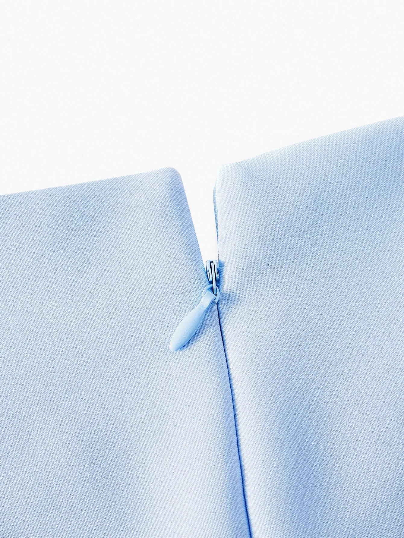 PREMIUM PLUS SIZE BEADED DECOR SLEEVELESS KNEELENGTH DRESS