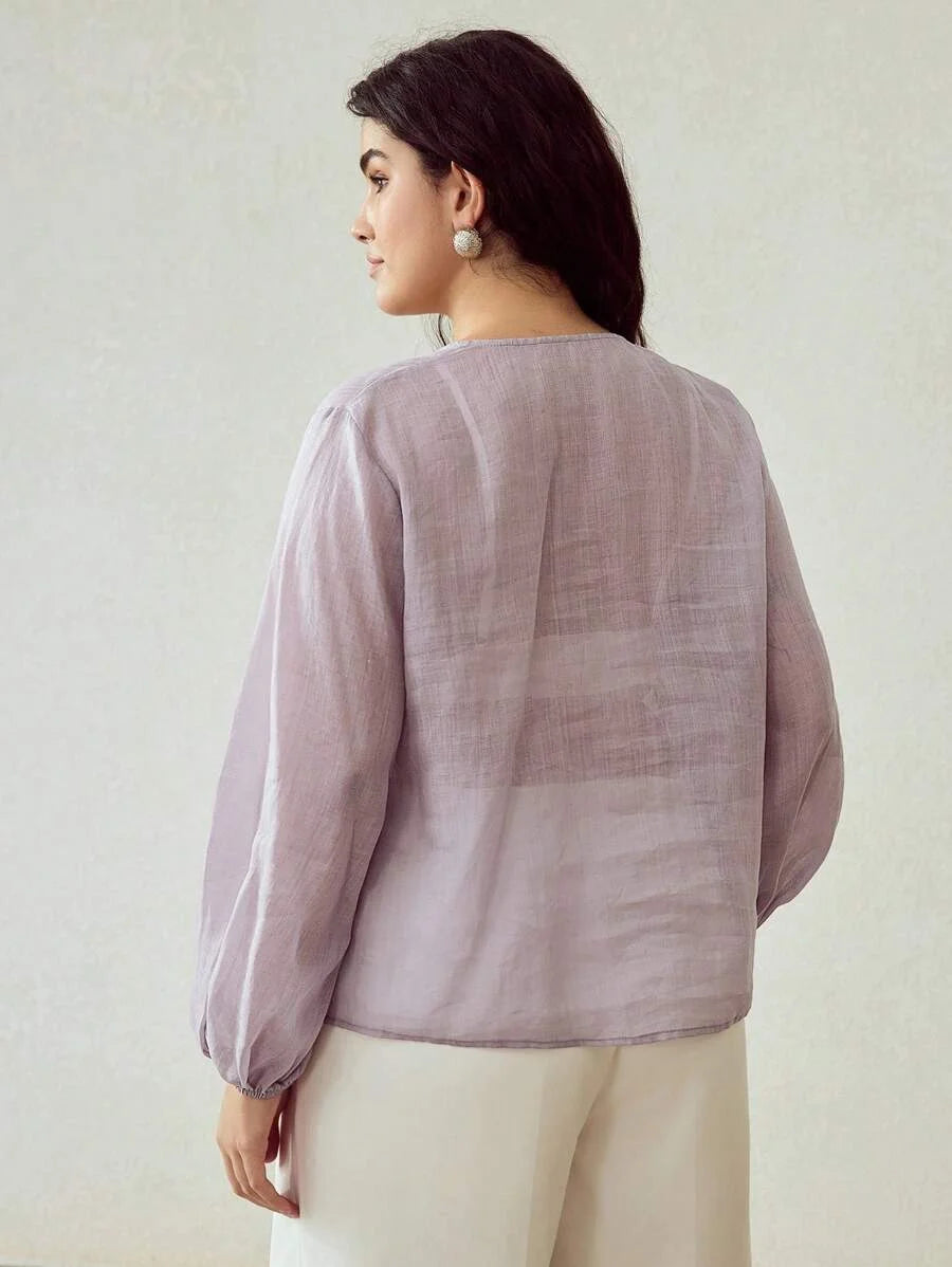 PREMIUM PLUS SIZE LINE SHEER BLOUSE