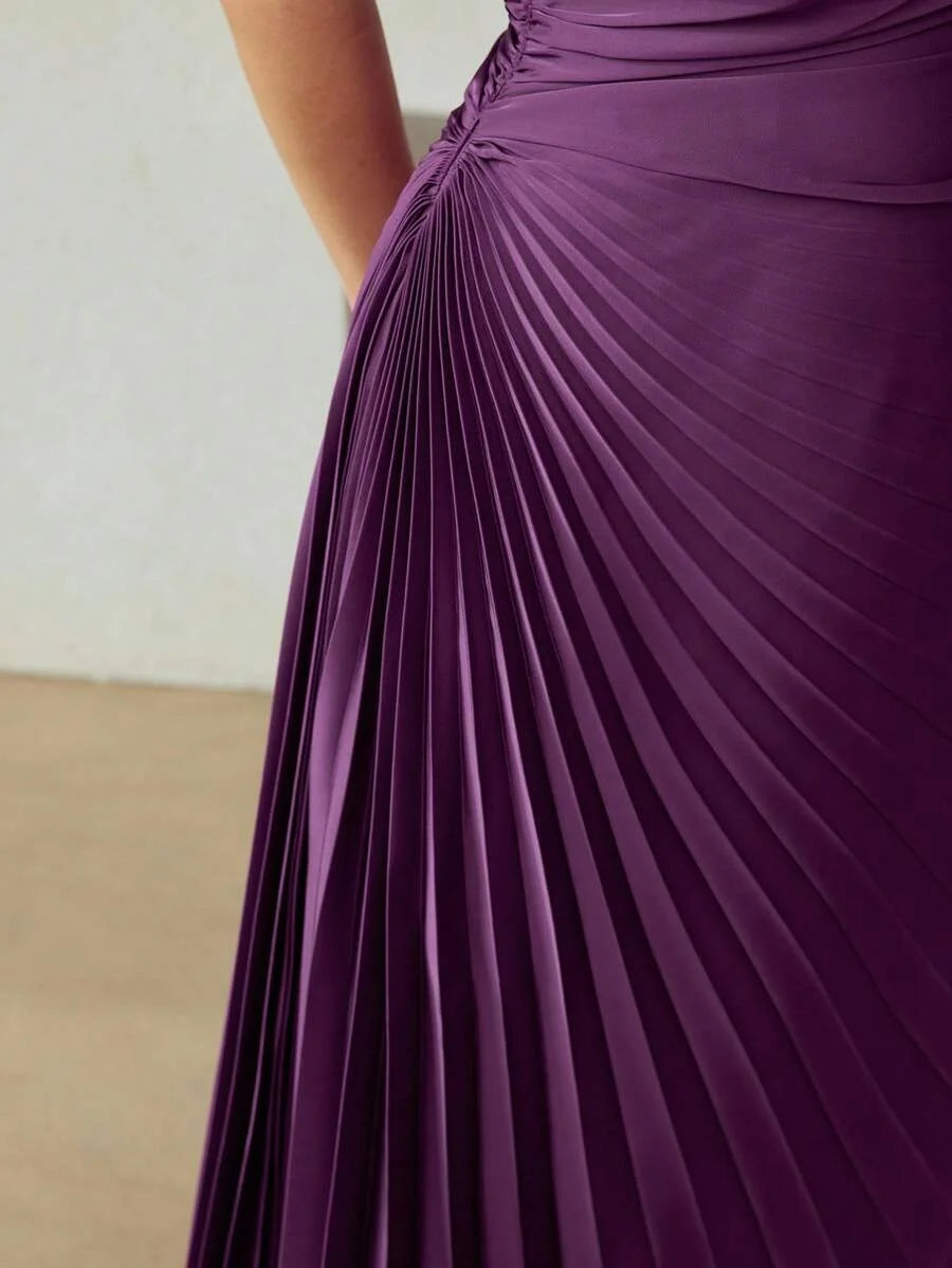 PREMIUM PLUS SIZE PLEATED ASYMMETRICAL HEM DRESS