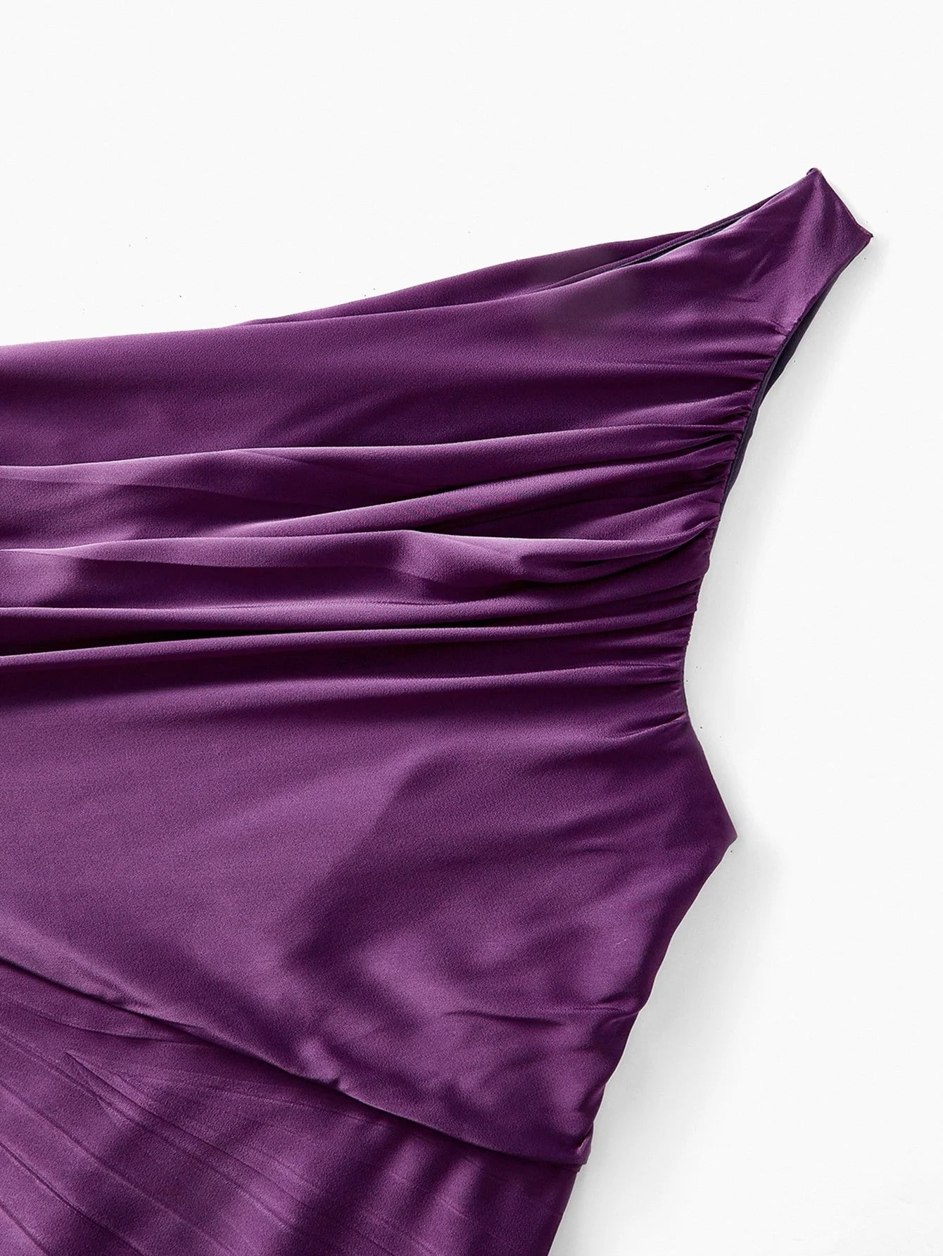 PREMIUM PLUS SIZE PLEATED ASYMMETRICAL HEM DRESS