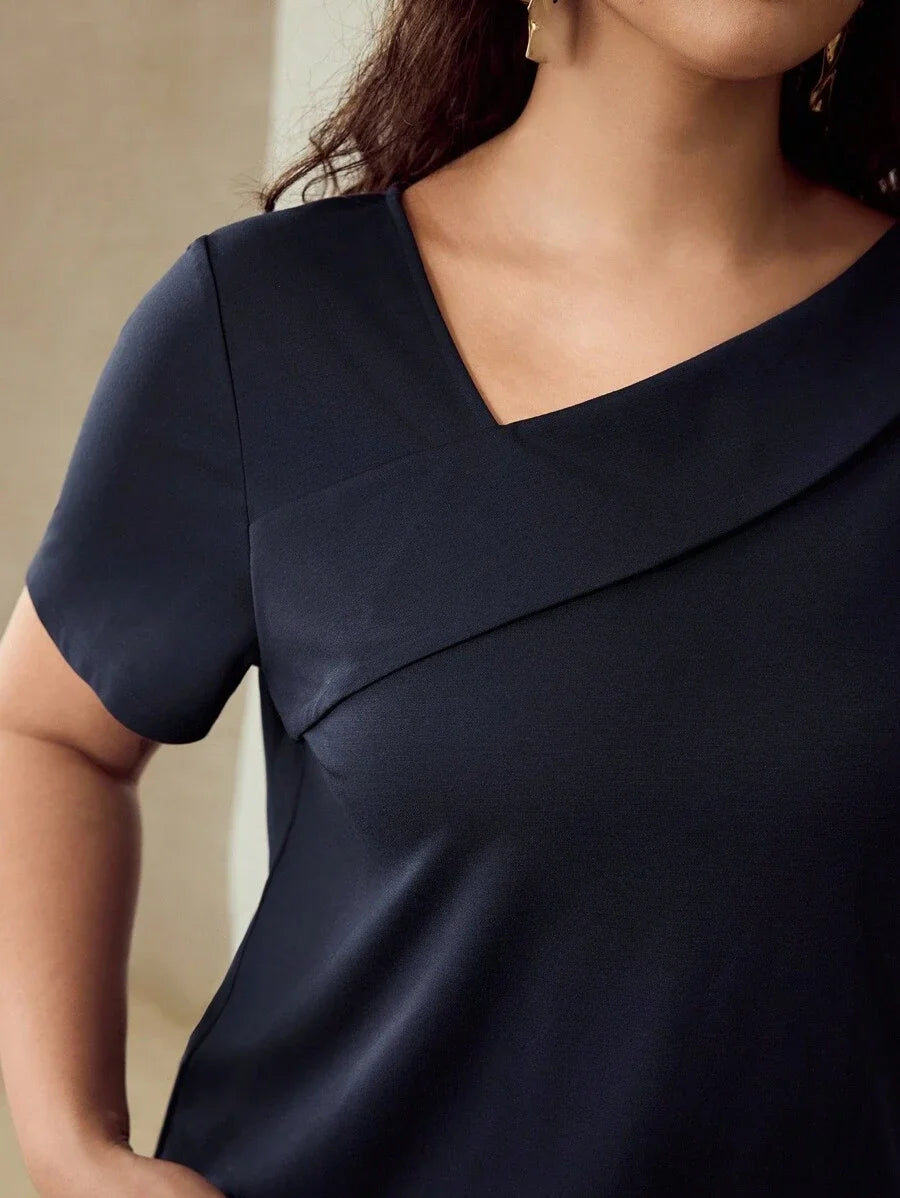 PREMIUM PLUS SIZE SOLID ASYMMETRICAL NECK SHORT SLEEVE TEE