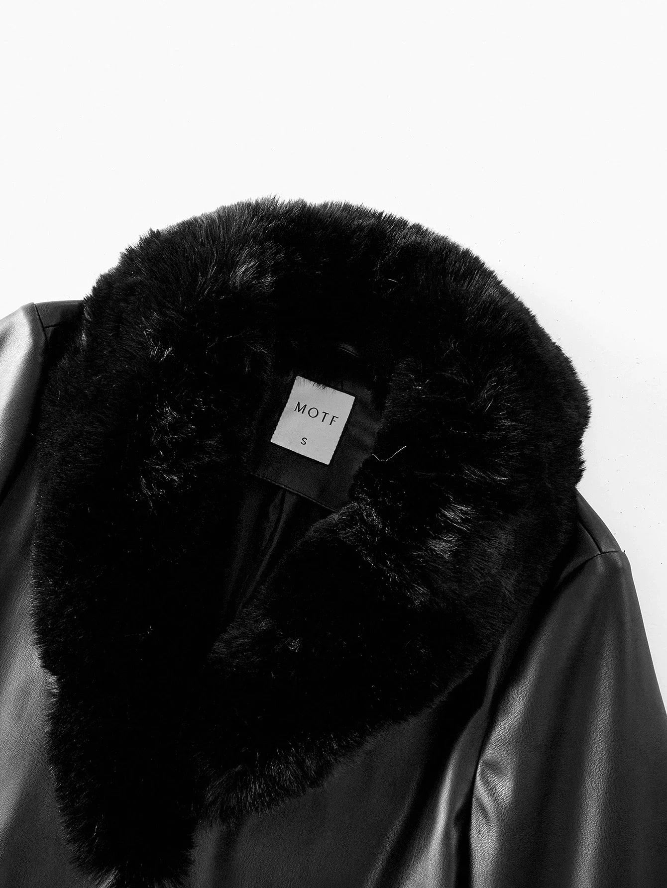 PREMIUM PU LEATHER CONTRAST FAUX FUR BELTED COAT FOR AUTUMN amp WINTER