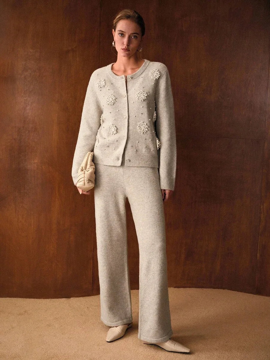 PREMIUM RHINESTONE AND FAUX PEARLS STEREO FLOWER DETAIL CARDIGAN amp SWEATER PANTS SET