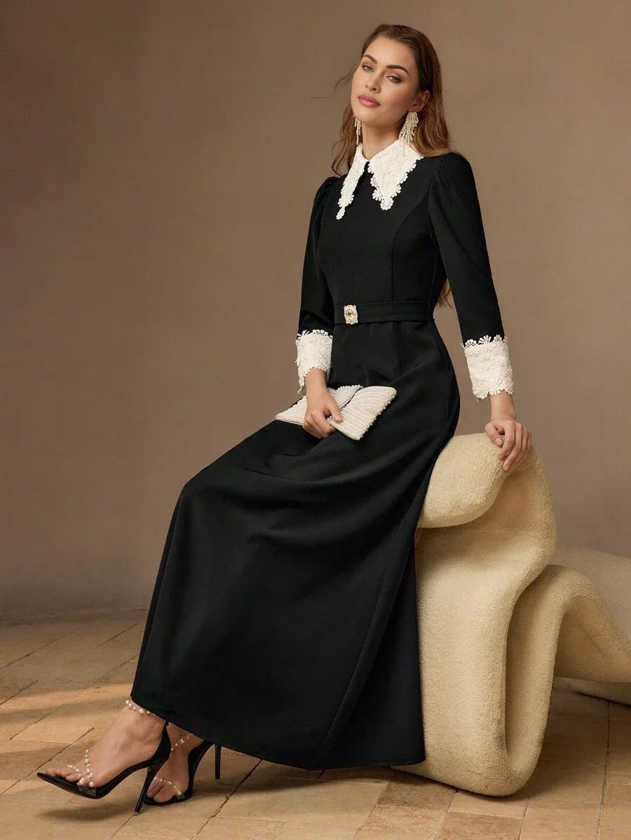 PREMIUM RHINESTONE DECOR COLOR BLOCK CONTRAST LACE DRESS