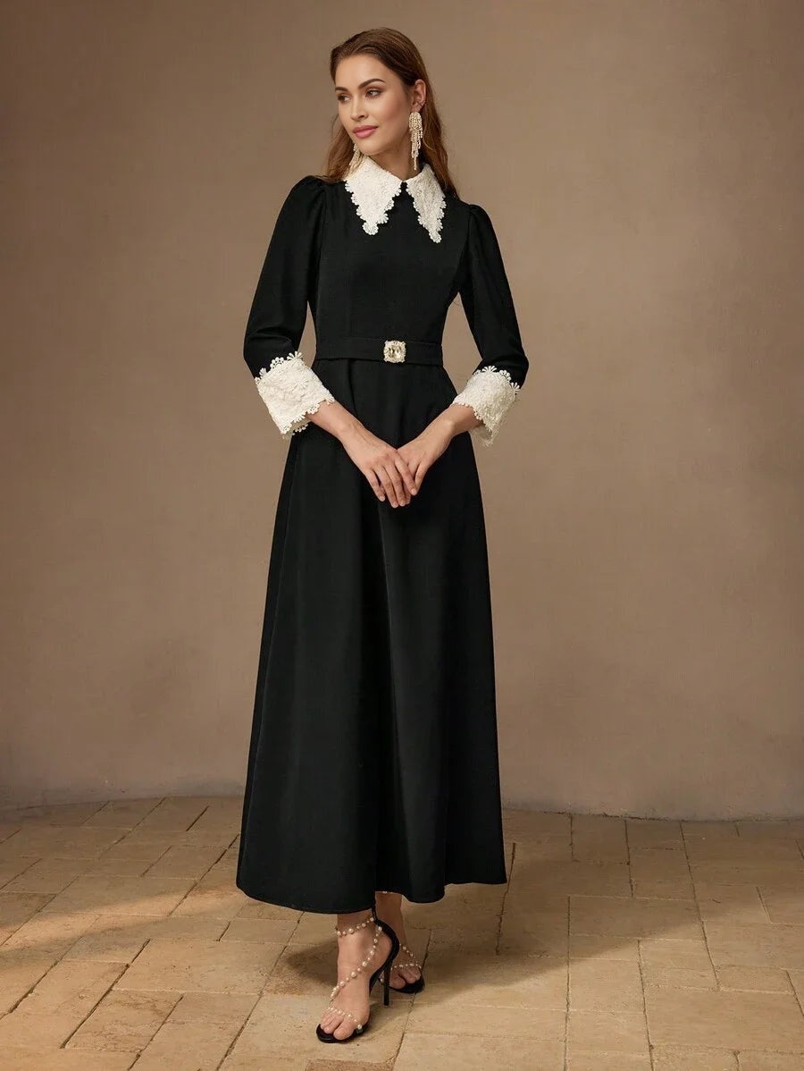 PREMIUM RHINESTONE DECOR COLOR BLOCK CONTRAST LACE DRESS