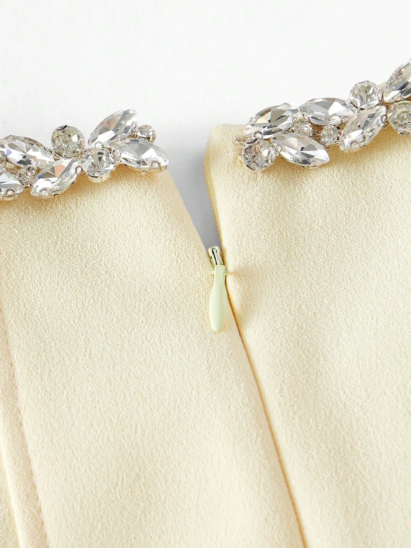 PREMIUM RHINESTONE DETAIL BOW DECOR DRESS