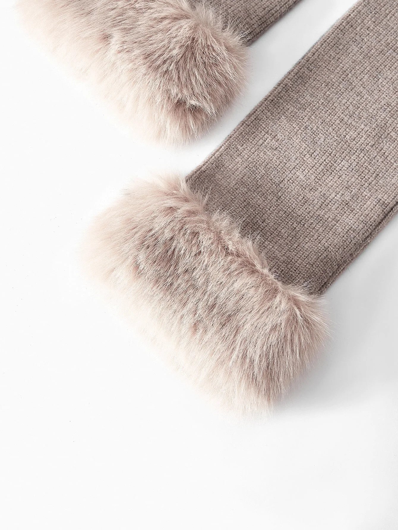 PREMIUM RHINESTONE DETAIL KNIT TOP amp CONTRAST FAUX FUR TRIM CARDIGAN