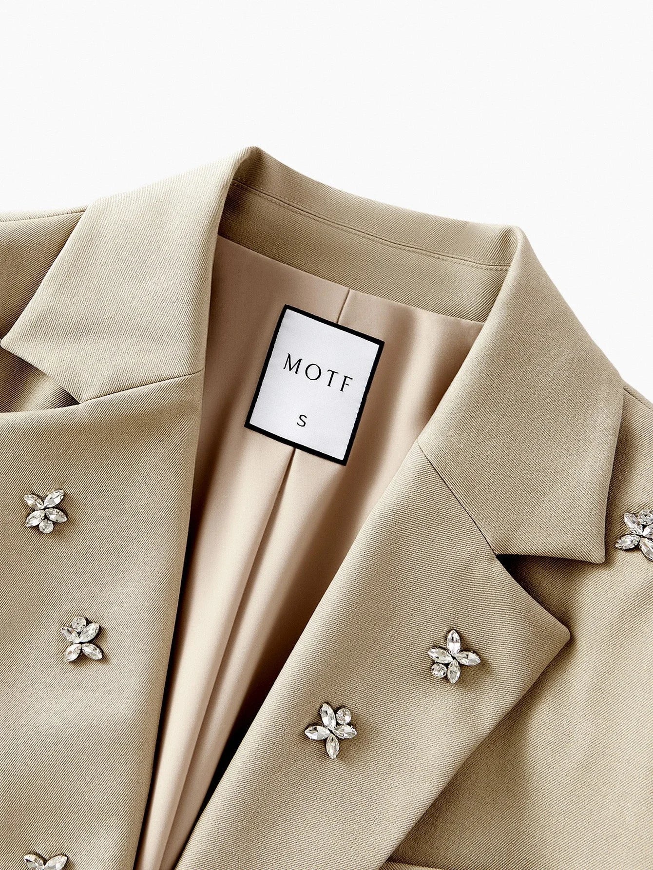 PREMIUM RHINESTONE DETAIL STRUCTURED BLAZER