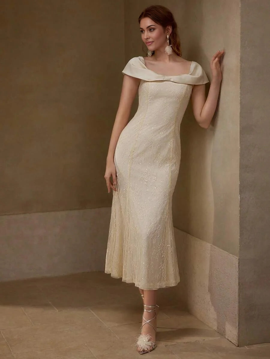 PREMIUM SEQUIN DETAIL CONTRAST MESH DRESS