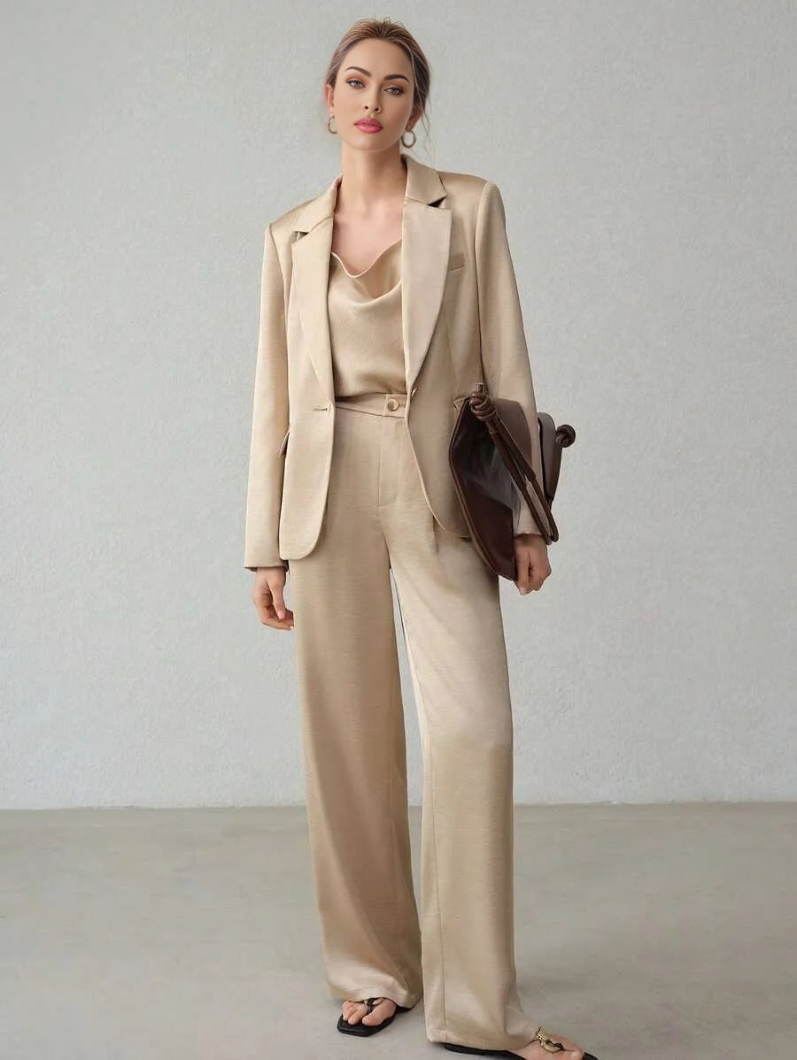 PREMIUM SINGLE BUTTON POCKET BLAZERBUSINESS CASUAL WOMAN