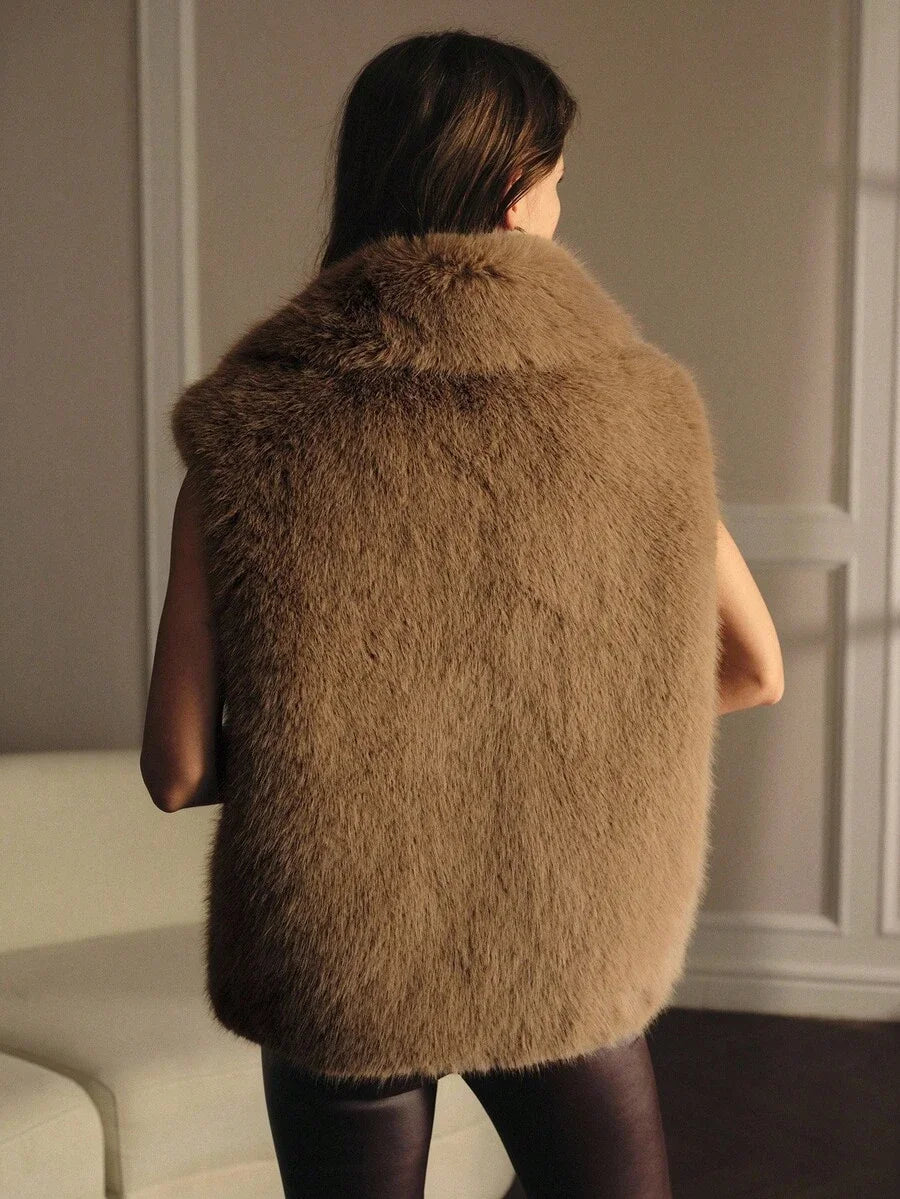 PREMIUM SNAP BUTTON SLEEVELESS FAUX FUR COAT FOR AUTUMN amp WINTER