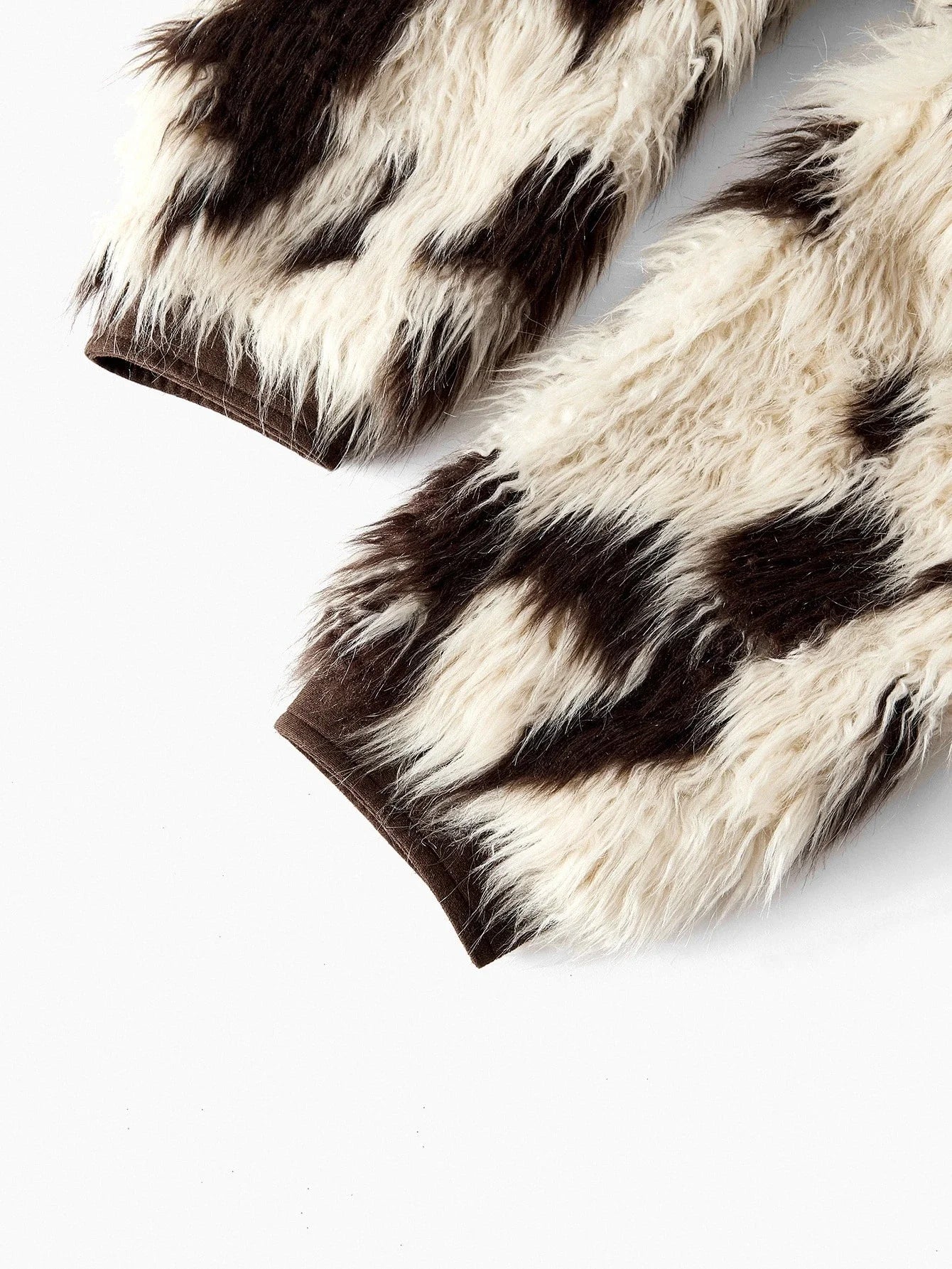 PREMIUM SNAP BUTTON TWO TONE FAUX FUR COAT