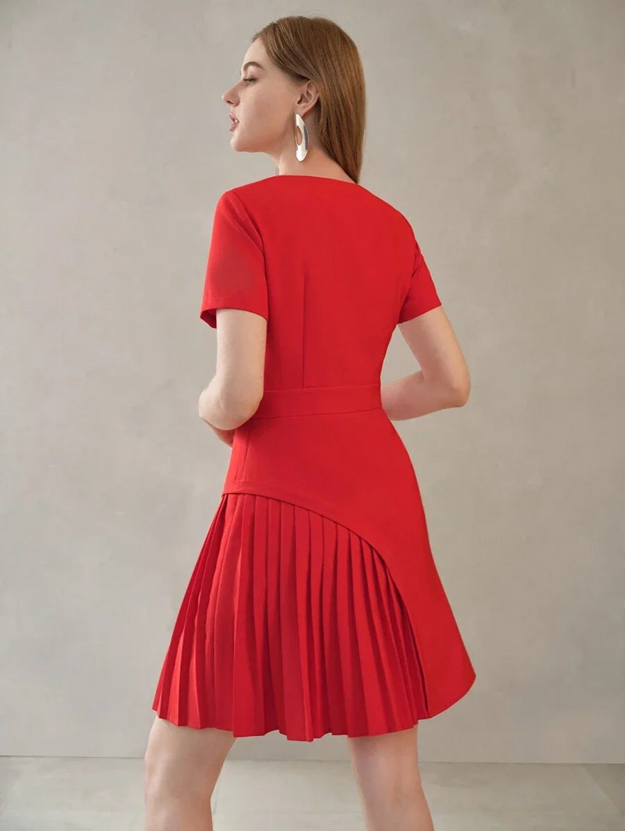 PREMIUM SOLID NOTCH NECK BUCKLE WAIST PLEATED PANEL DRESSSUMMER OUTFITS