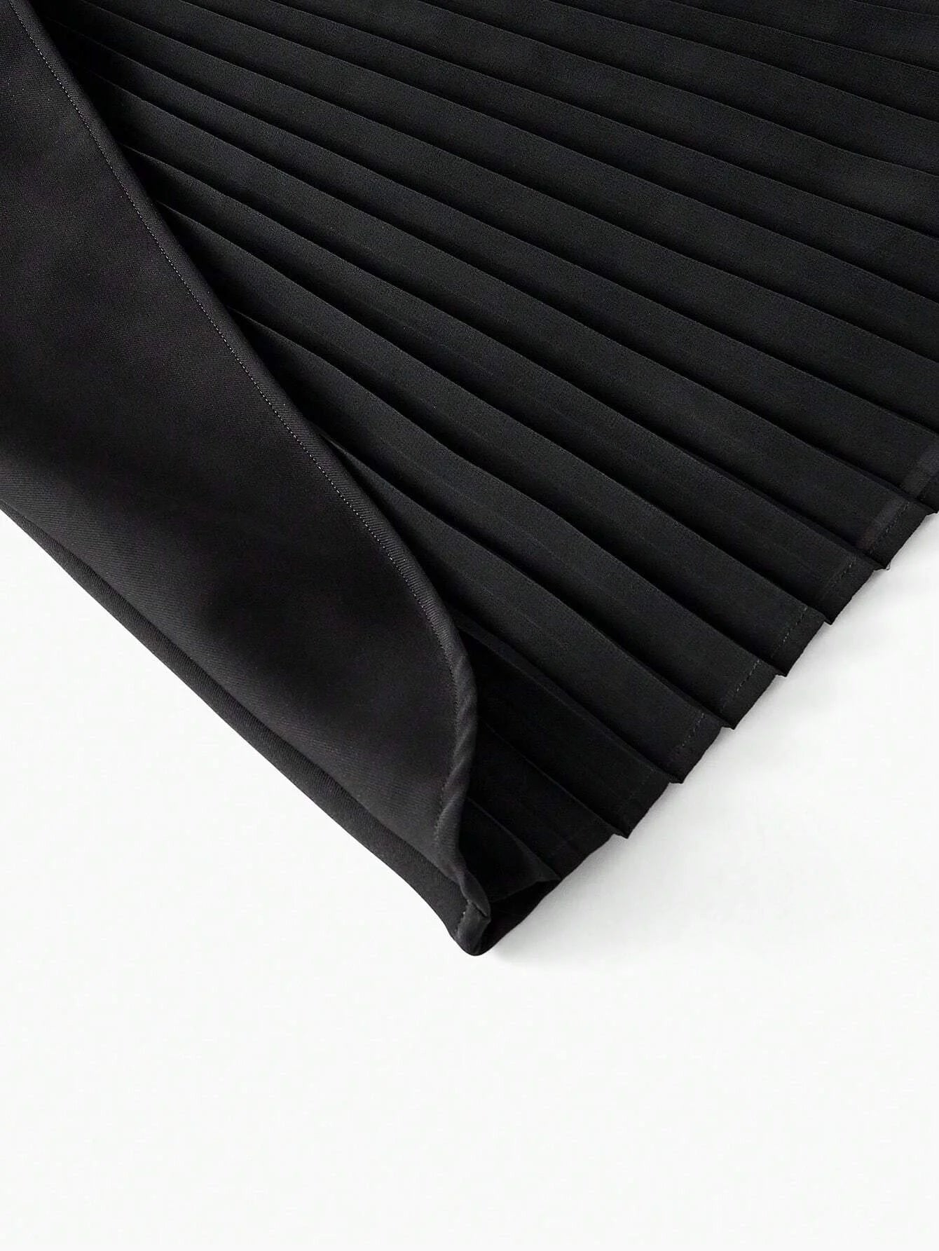 PREMIUM SOLID VNECK PLEATED PANEL HEM DRESS WITHOUT BELT