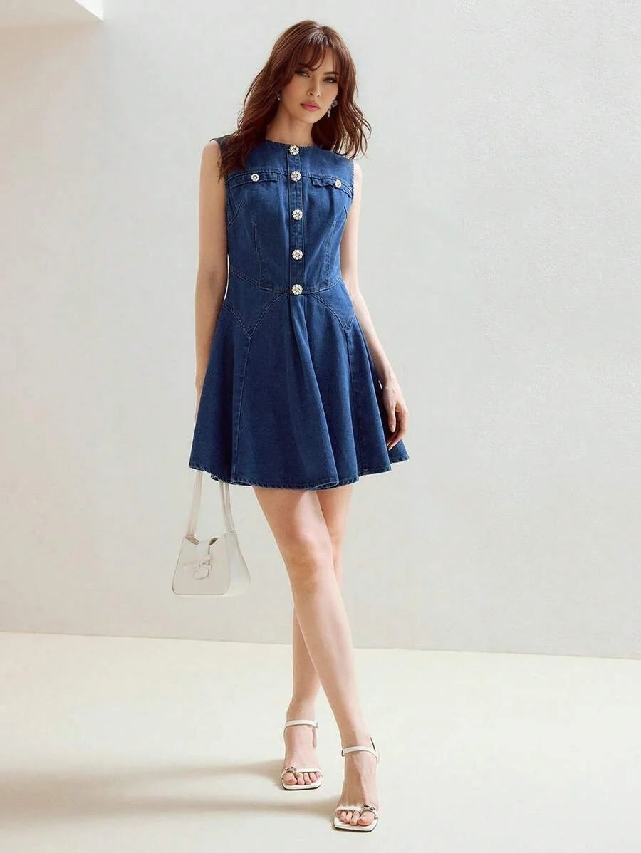 PREMIUM SPRINGSUMMER PEARL DECOR WAIST CINCHED DENIM SLEEVELESS DRESS FOR WOMEN