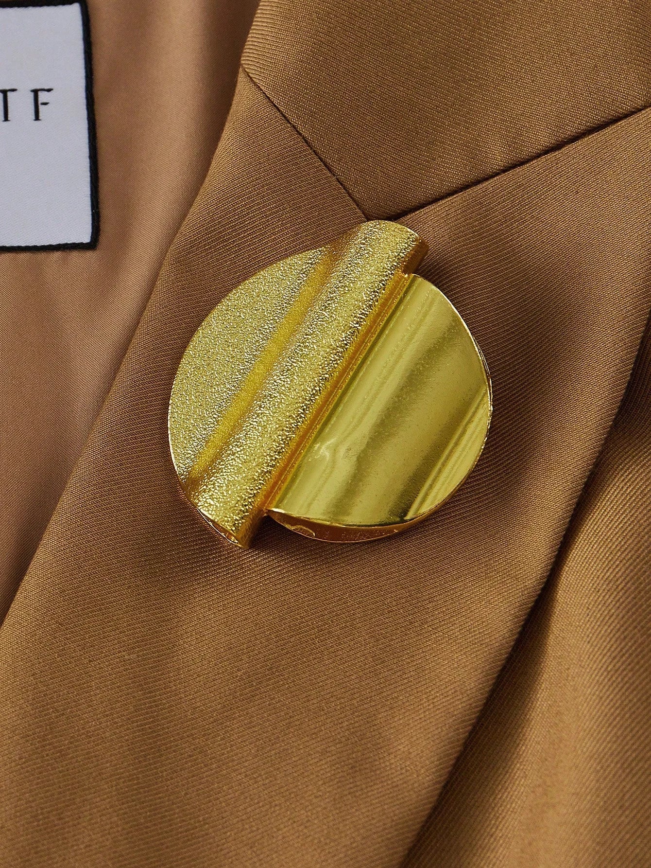 PREMIUM STRAIGHT METAL DECOR DOUBLE BREASTED BLAZER