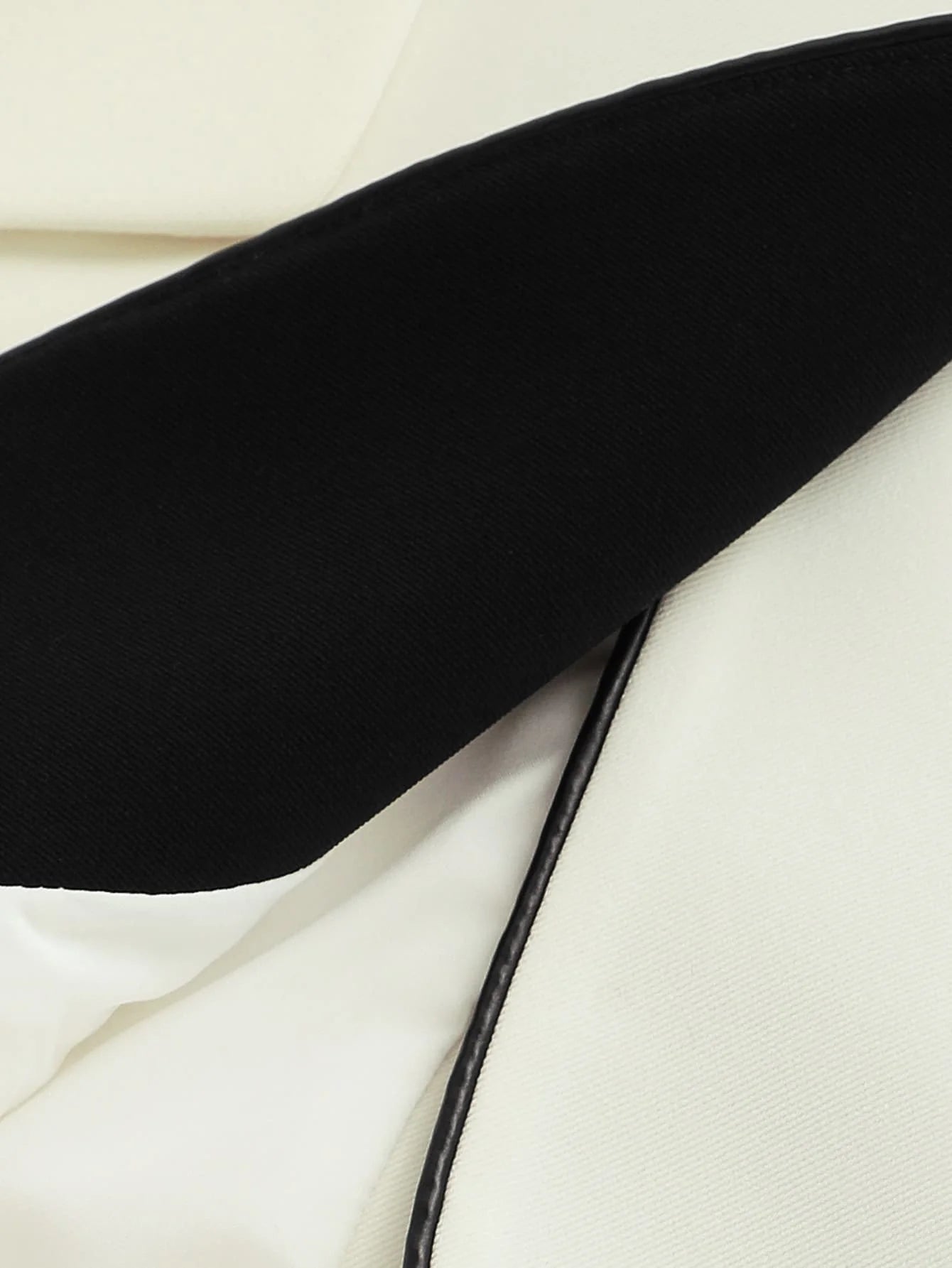 PREMIUM STRUCTURED CONTRAST COLLAR BLAZER