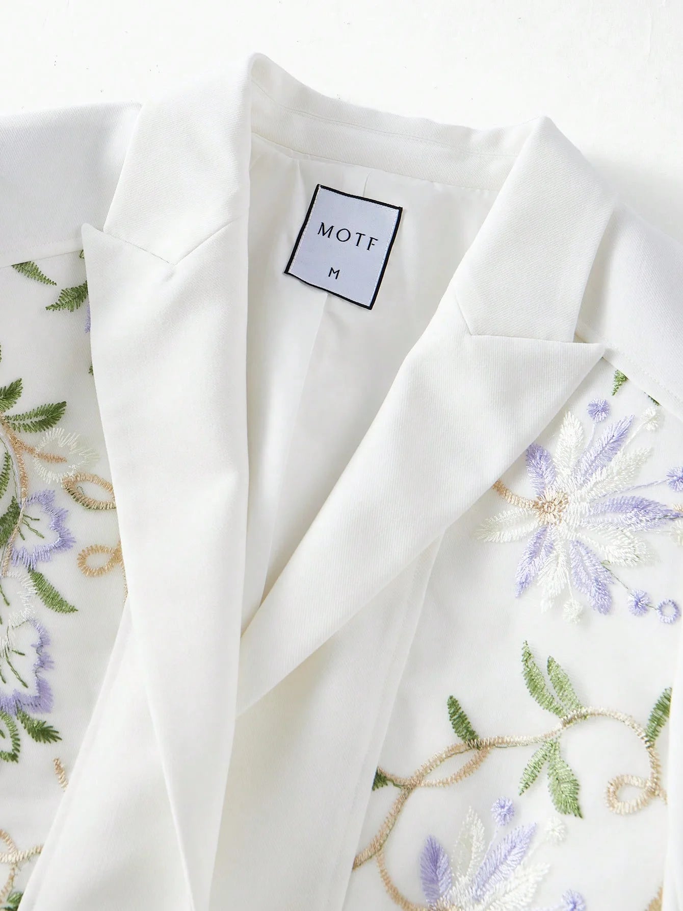 PREMIUM STRUCTURED FLORAL EMBROIDERY BLAZER