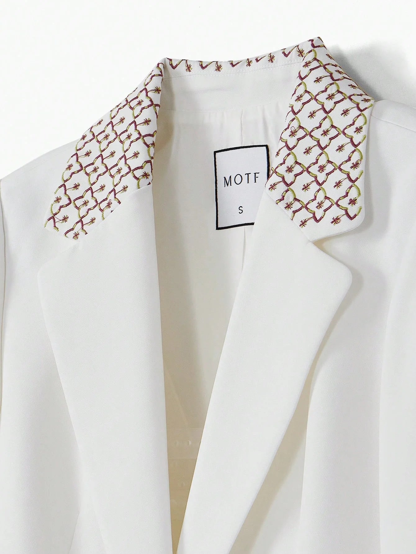 PREMIUM STRUCTURED FLORAL EMBROIDERY BLAZERSPRINGSUMMER