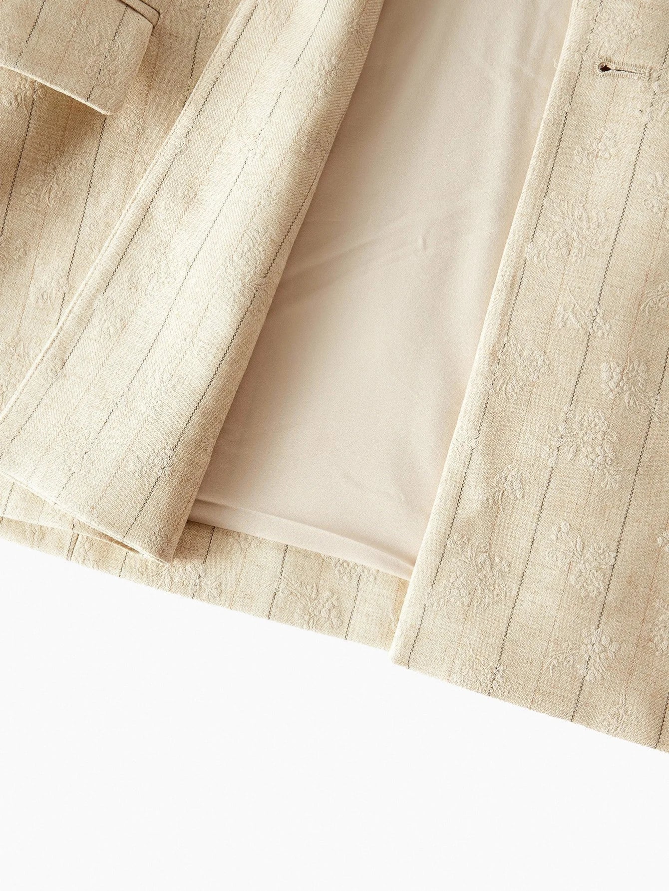 PREMIUM STRUCTURED STRIPED DOUBLE BREASTED BLAZER