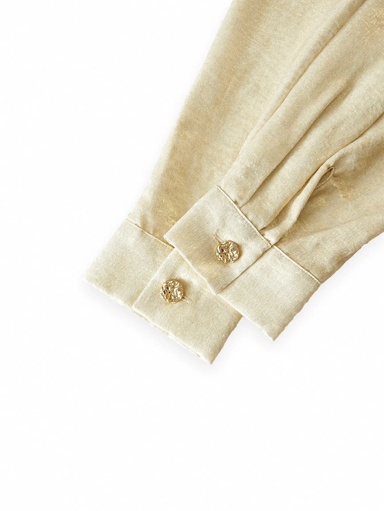 PREMIUM TIE NECK LANTERN SLEEVE PLEATED DRESS WITH CHAIN BELT