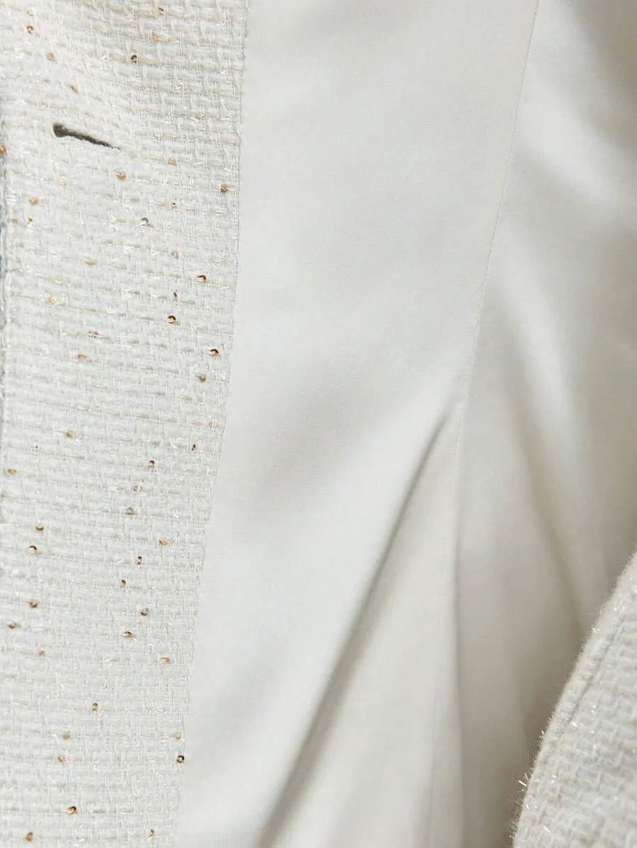 PREMIUM TWEED PEAK COLLAR FLAP DETAIL BLAZER