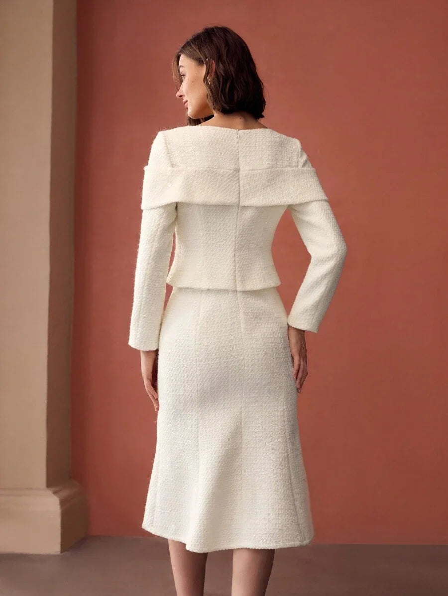 PREMIUM TWEED SWEETHEART NECK CONTRAST STEREO FLOWER BOW FRONT MERMAID HEM MIDI DRESS