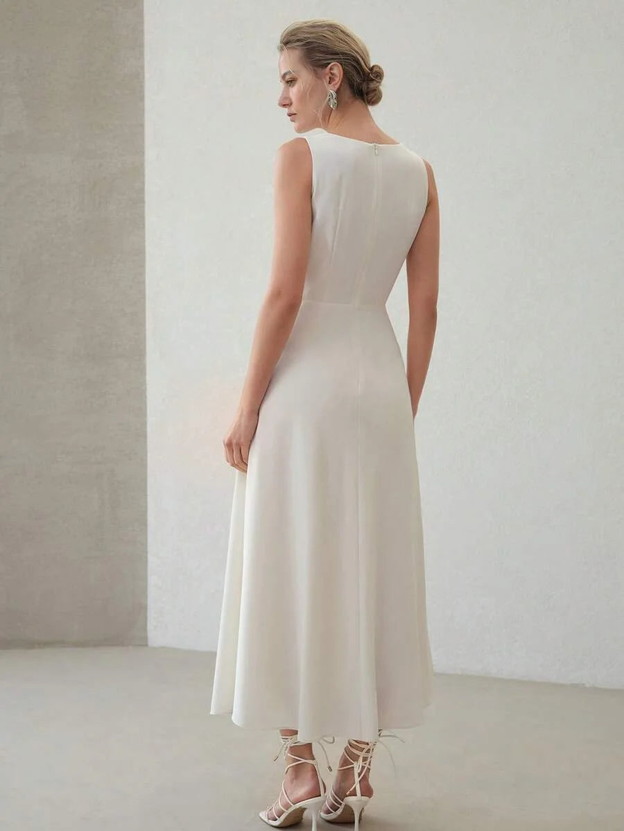 PREMIUM TWIST CUT OUT DRESS