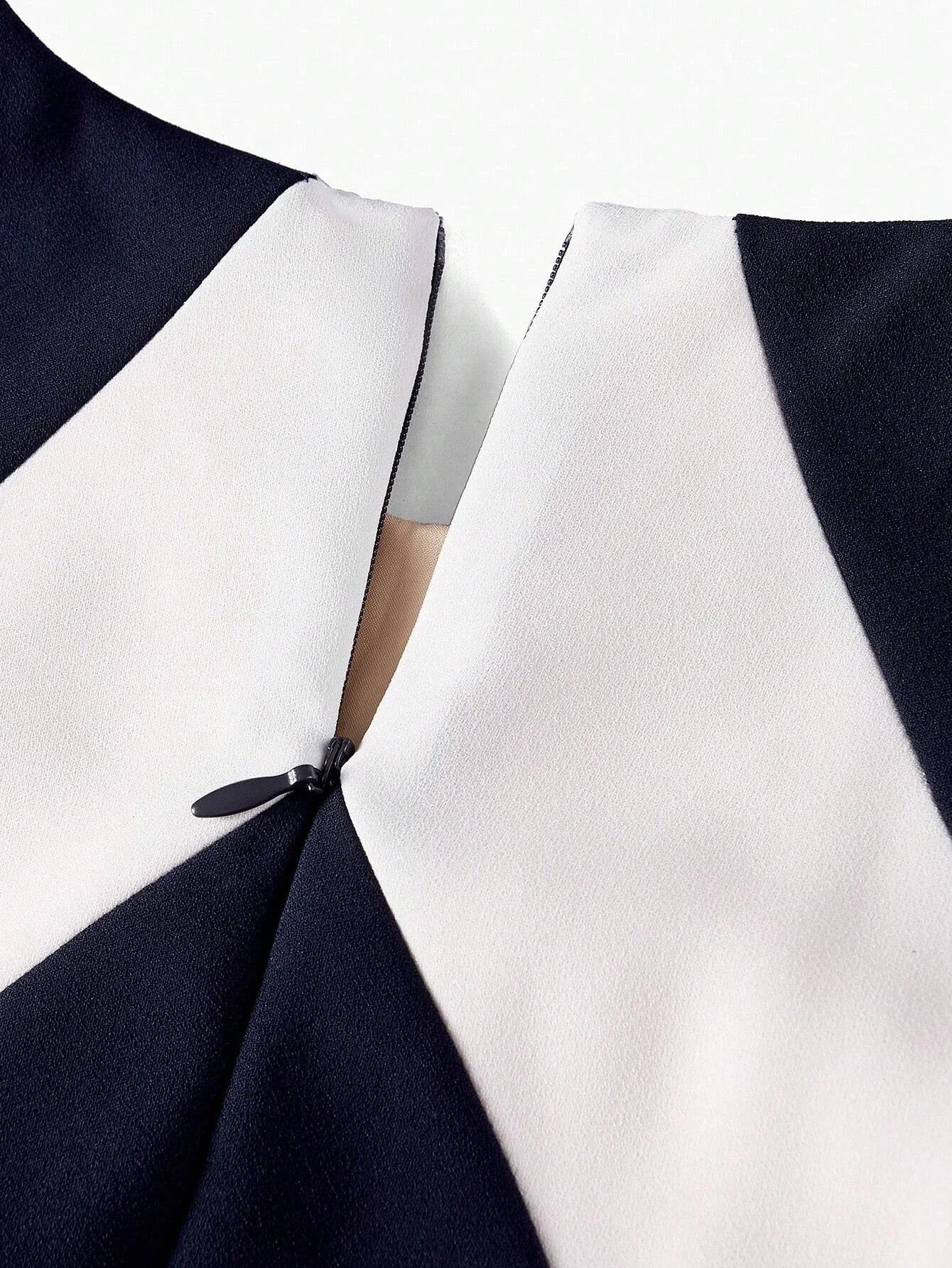 PREMIUM TWO TONE SLANT POCKET BUCKLE BELTED JUMPSUIT