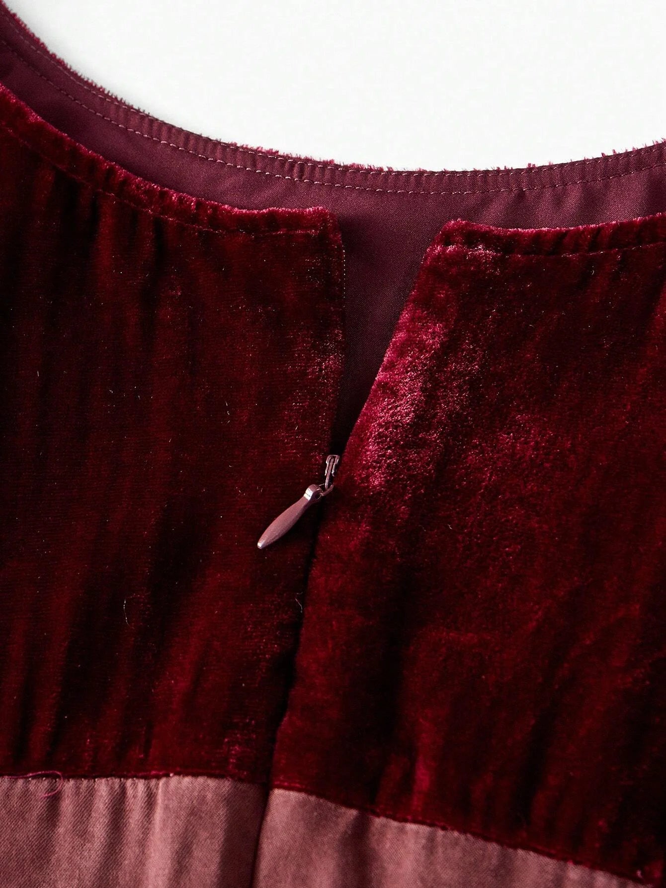 PREMIUM VELVET PANEL FLARE HEM DRESS WITHOUT BELT