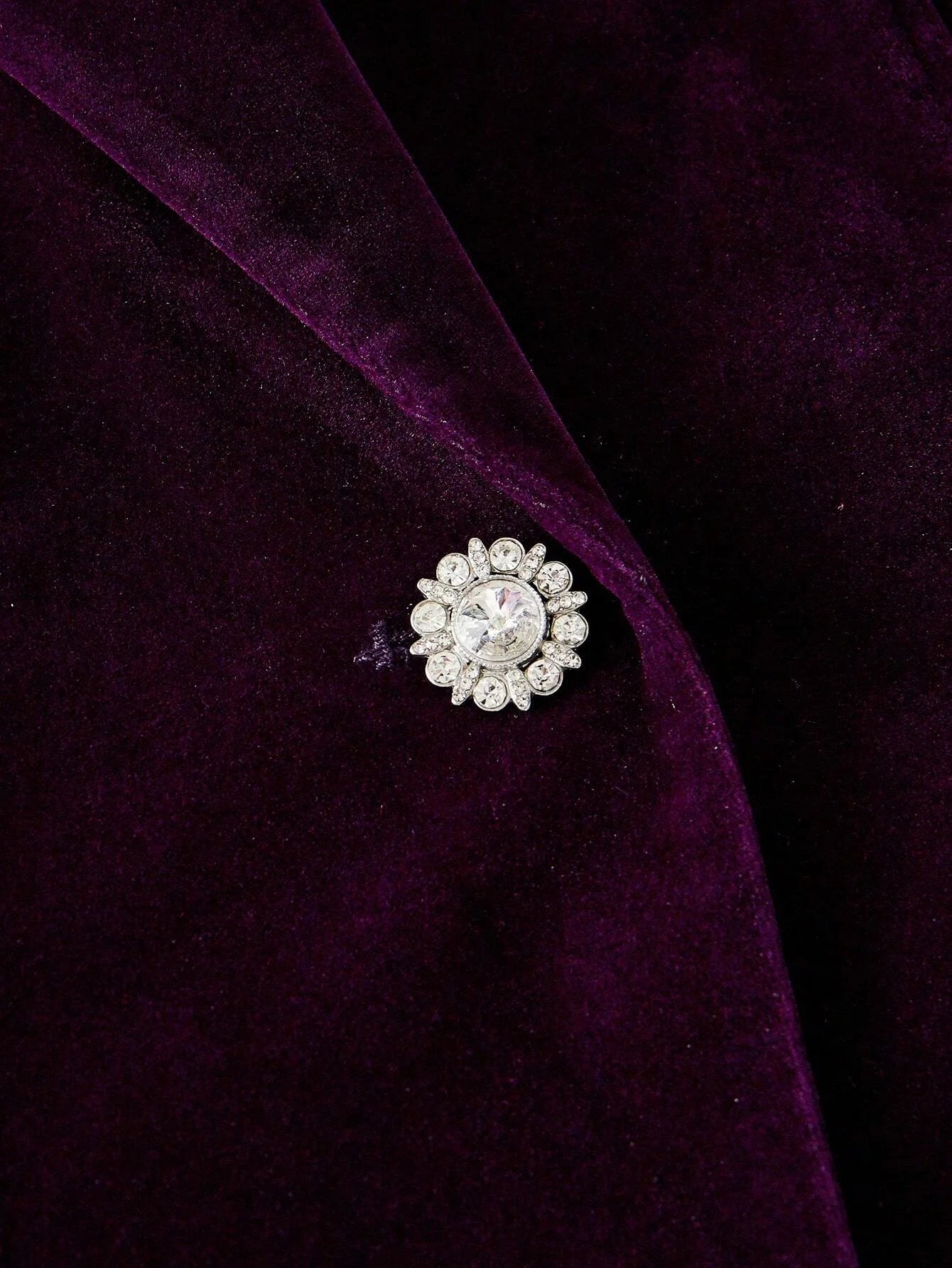 PREMIUM VELVET SOLID PEAK COLLAR FLOWY HEM BLAZER