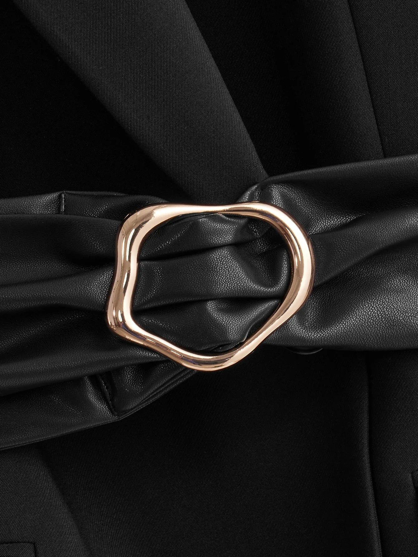 PREMIUM VISCOSE RING BELTED BLAZER