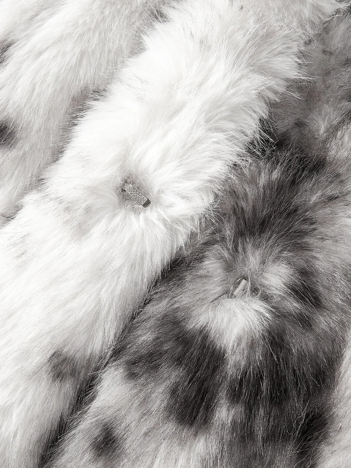 PREMIUM WARM LAPEL COLLAR LONG FAUX FUR COAT SUITABLE FOR AUTUMNWINTER PARTY