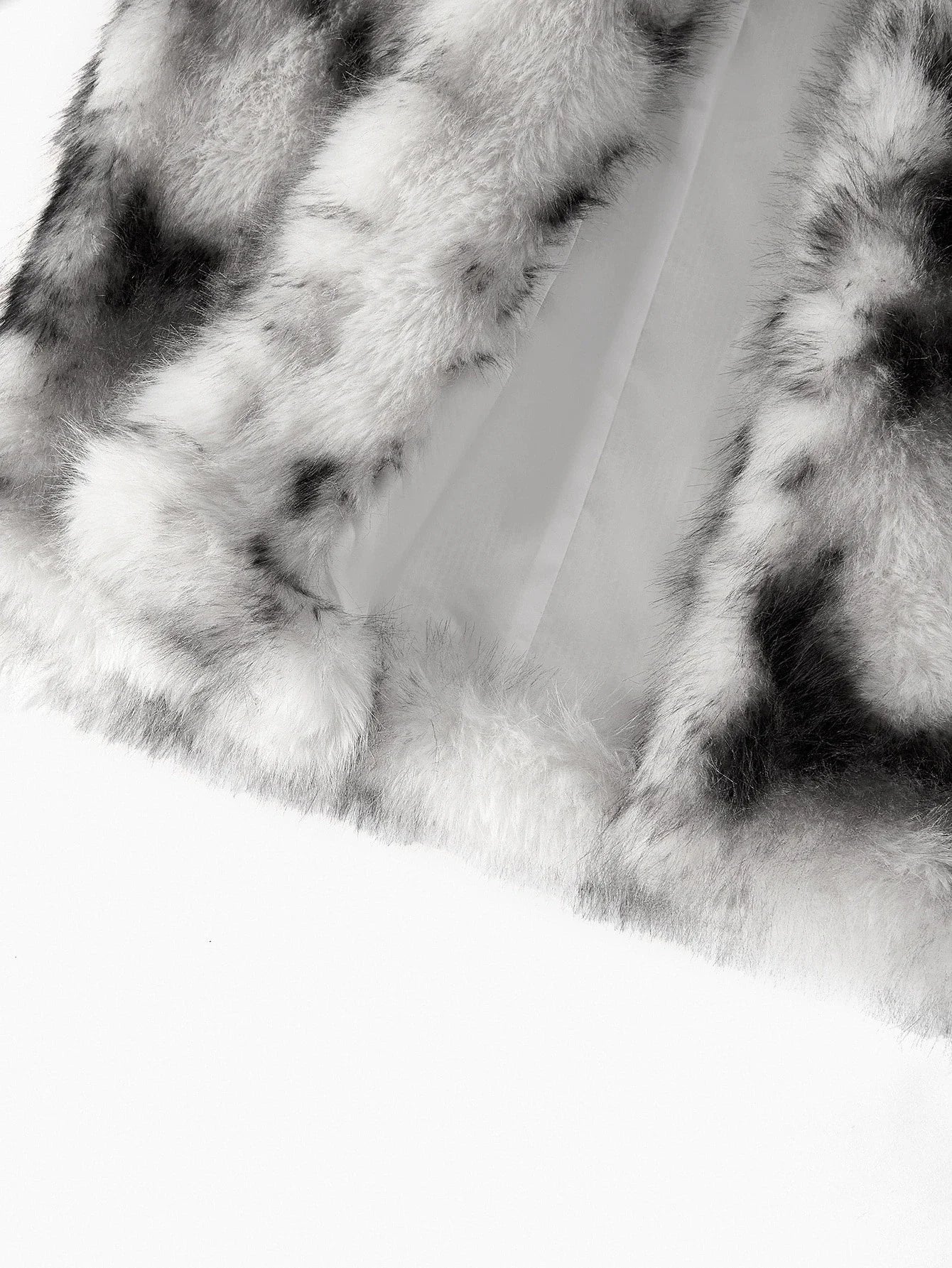 PREMIUM WARM LAPEL COLLAR LONG FAUX FUR COAT SUITABLE FOR AUTUMNWINTER PARTY