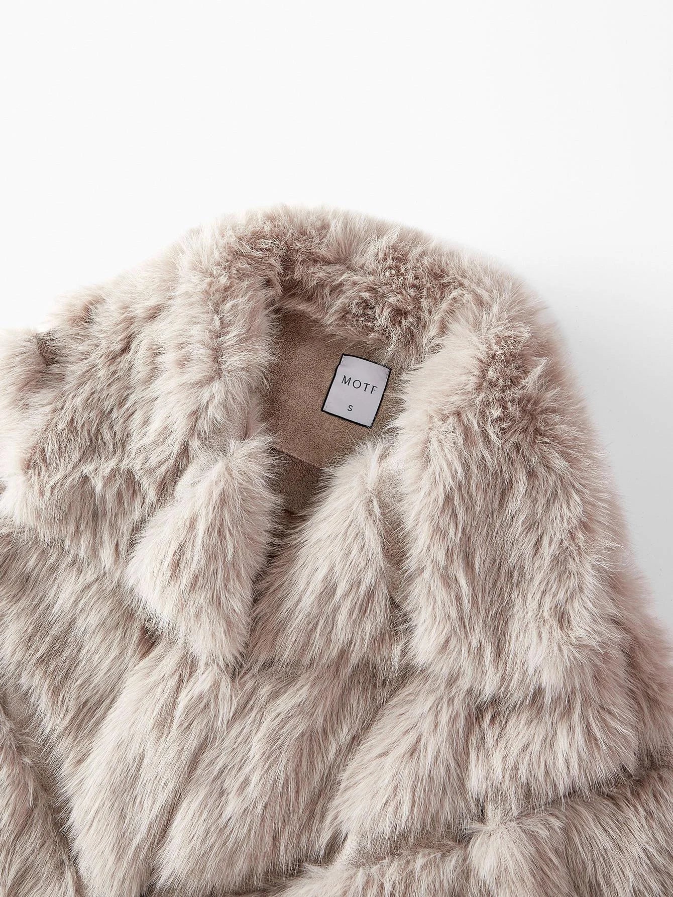 PREMIUM WATERFALL LONG SLEEVE FAUX FUR COAT