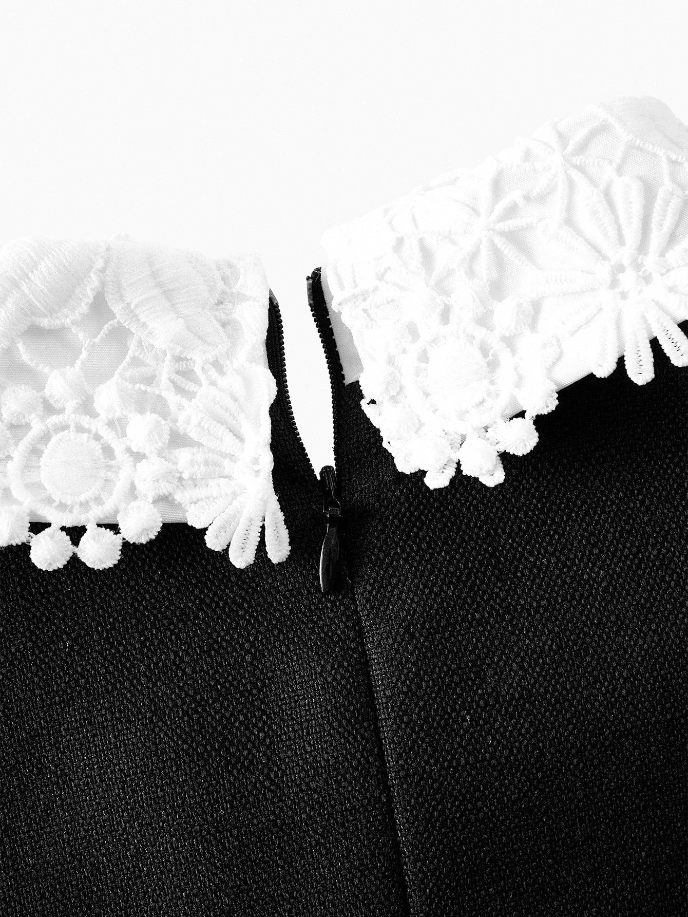 PREMIUM WATERSOLUBLE 3D EMBROIDERED 2 IN 1 COLLAR DECOR COLLEGIATE STYLE ELEGANT WOMEN SHORT DRESS