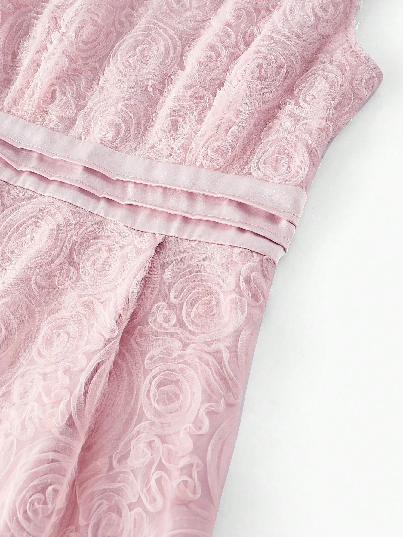 PREMIUM WOMEN FLORAL MESH ELEGANT MIDI DRESS