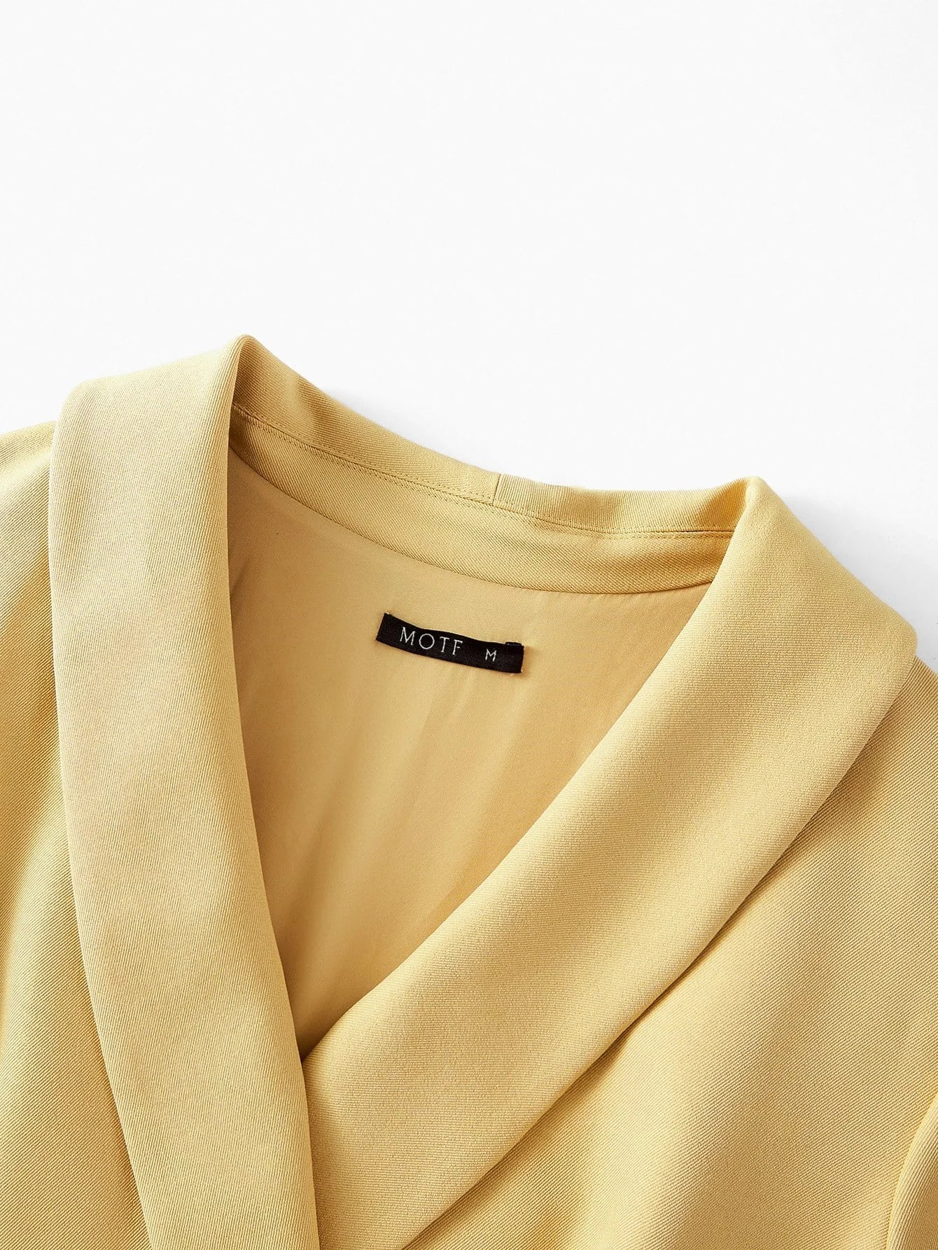 PREMIUM WOMENS AUTUMNWINTER SHAWL COLLAR BELTED PLEATED MIDLENGTH DRESS