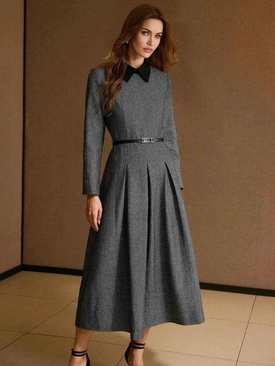 PREMIUM WOMENS CONTRAST COLLAR FOLD PLEATED DRESS