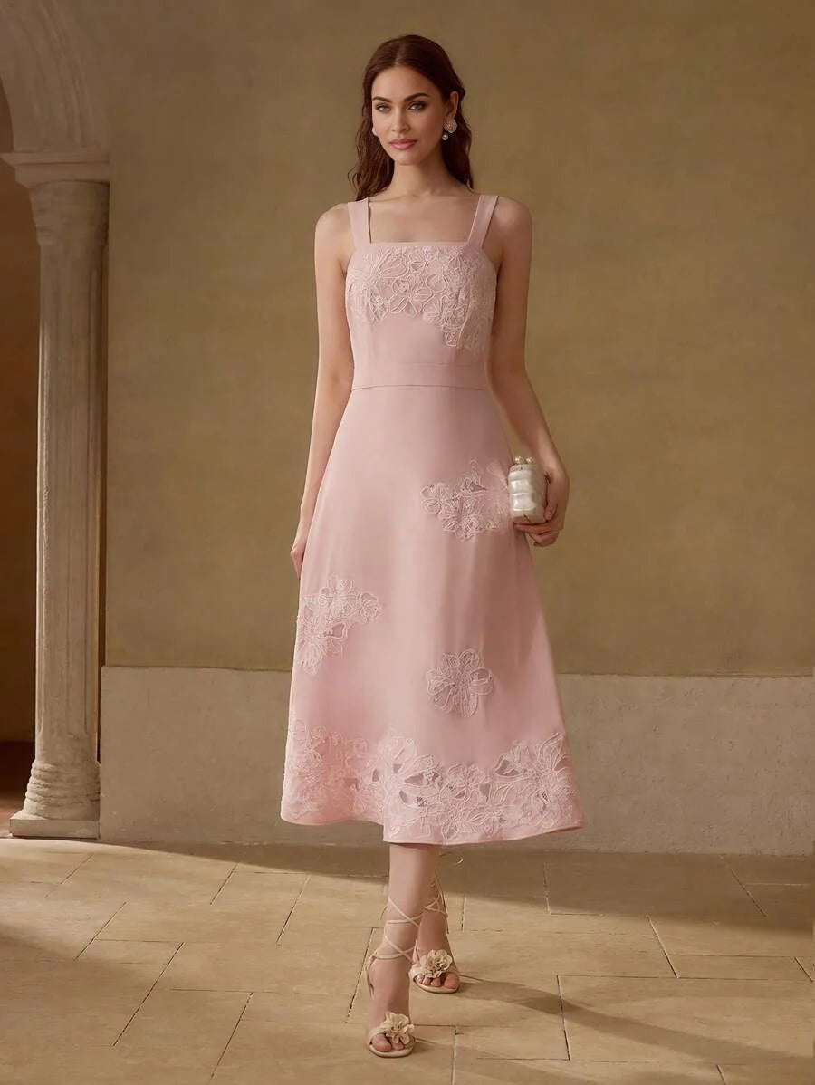 PREMIUM WOMENS EMBROIDERED LACE PATCHWORK MIDLENGTH ALINE DRESS