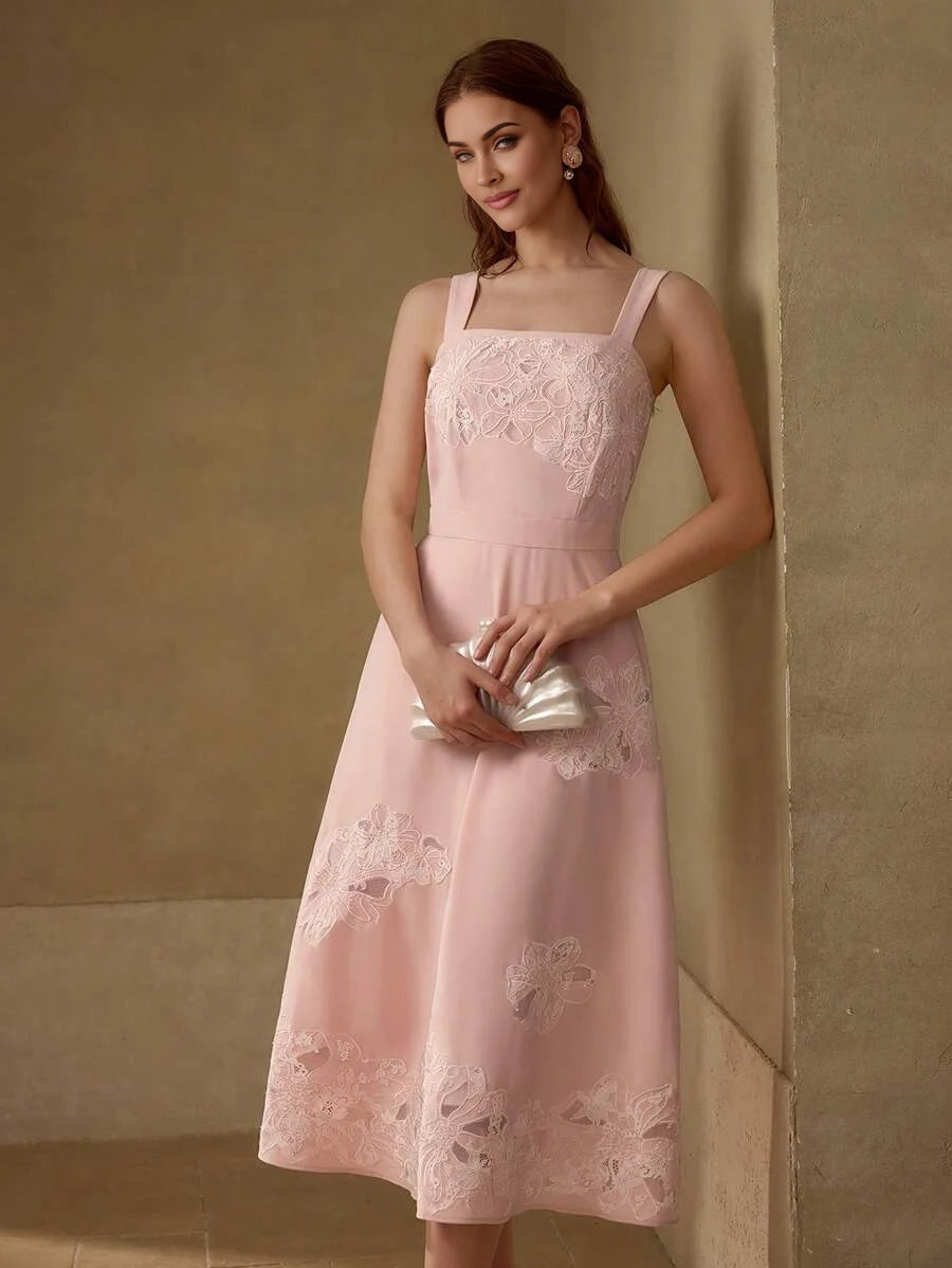 PREMIUM WOMENS EMBROIDERED LACE PATCHWORK MIDLENGTH ALINE DRESS