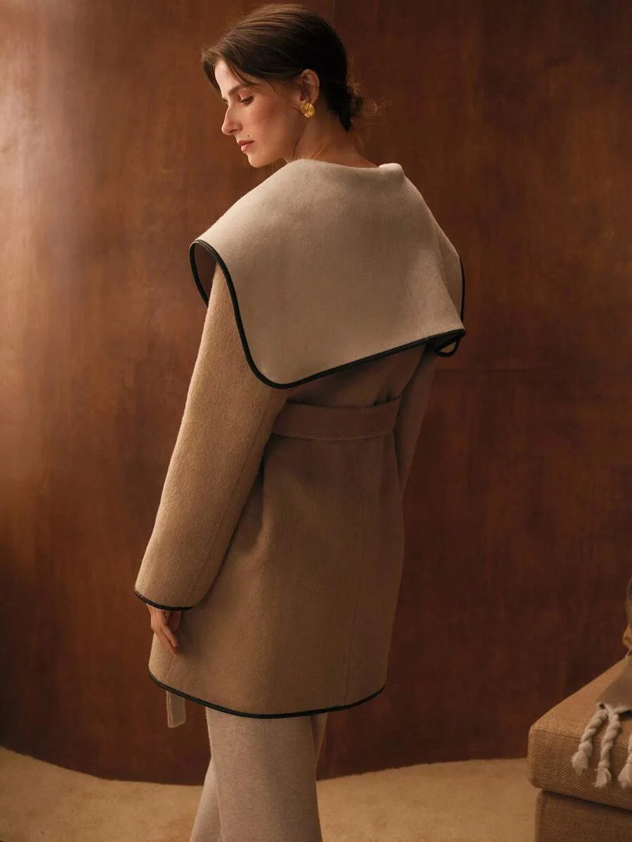 PREMIUM WOOL CONTRAST TRIM OVERCOAT