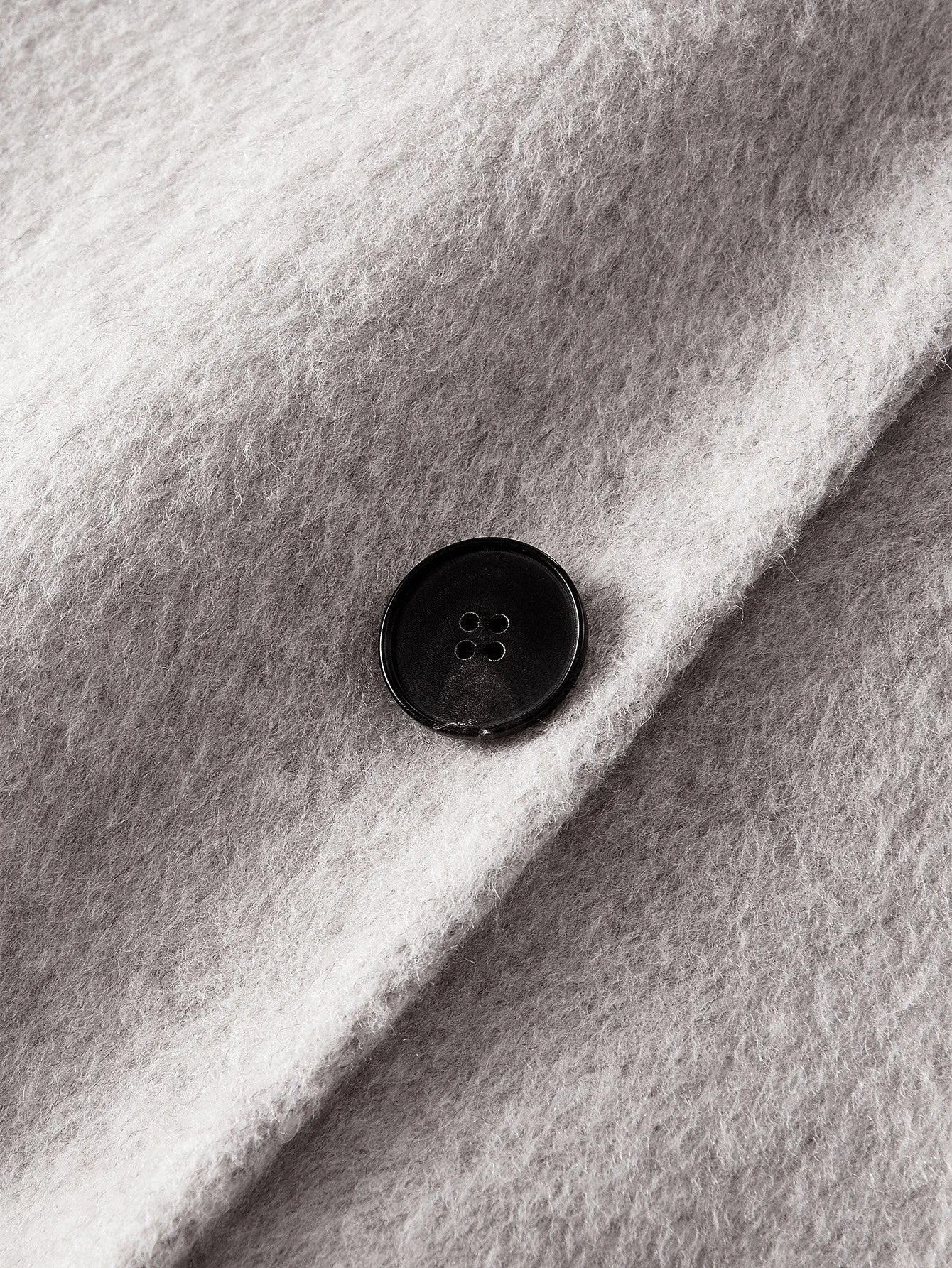 PREMIUM WOOL DOUBLE BREASTED OVERCOAT