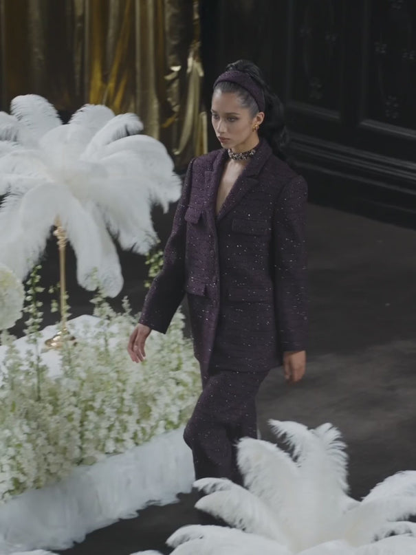 Michelina Wool-Blend Blazer - Structured Comfort - Tailored Silhouette - Functional Pockets - Versatile Fit - Sophisticated Style