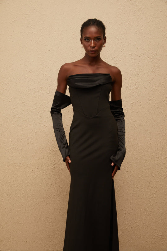 Rêve Black Off Shoulder Corset Maxi Dress
