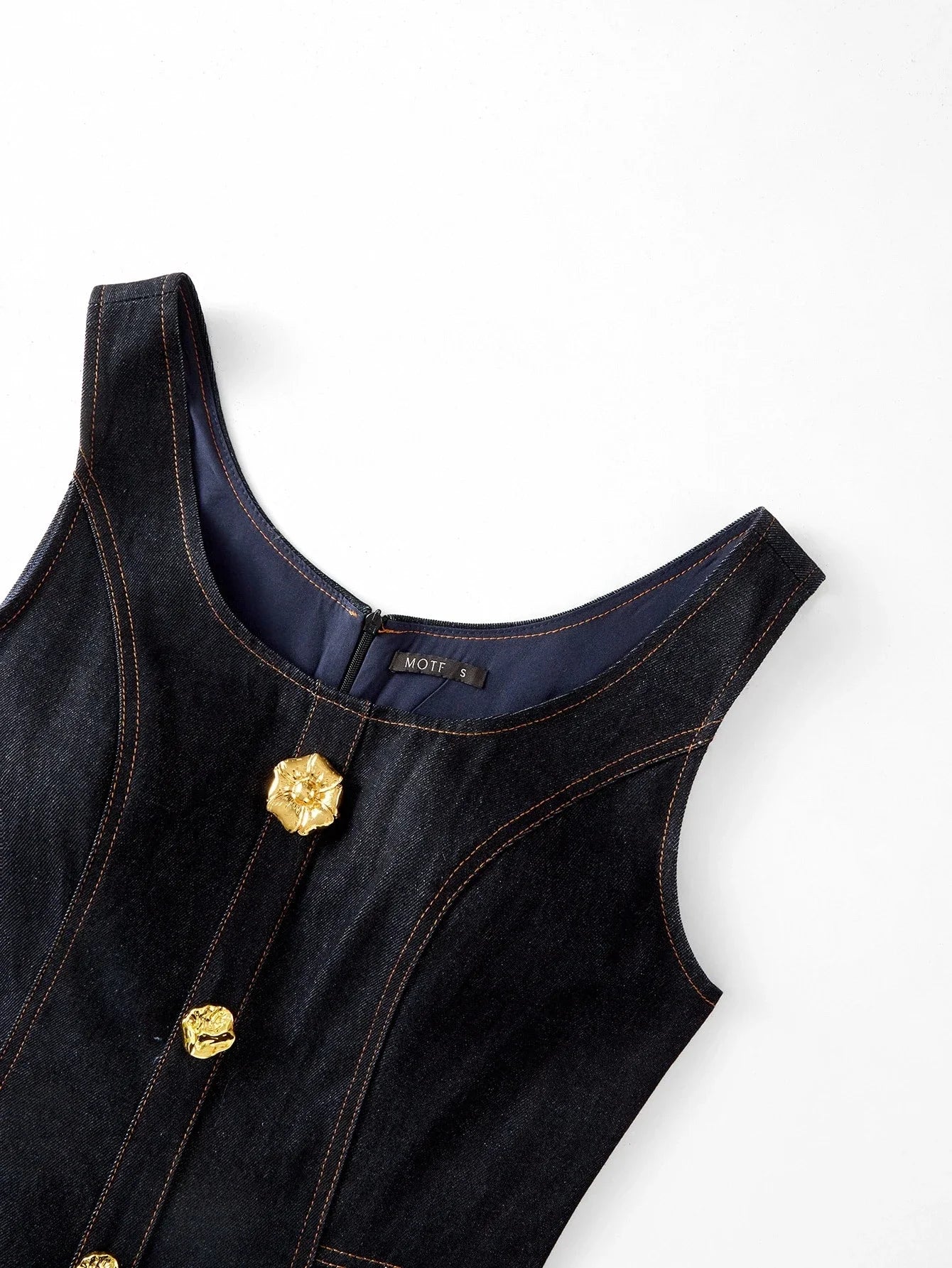 SCOOP NECK METAL DETAIL FLARE HEM DENIM DRESS